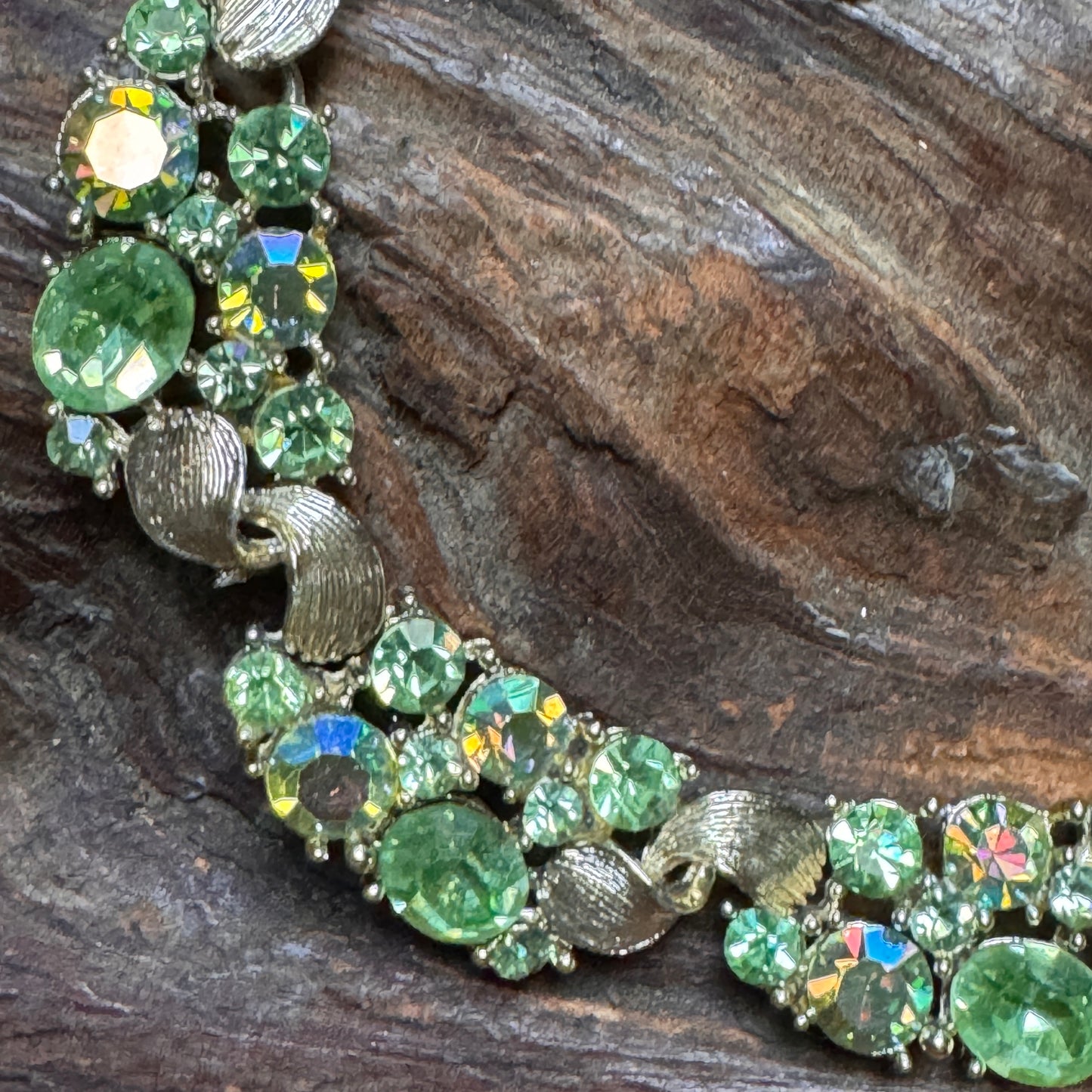Vintage Lisner Soft Green Rhinestone Necklace