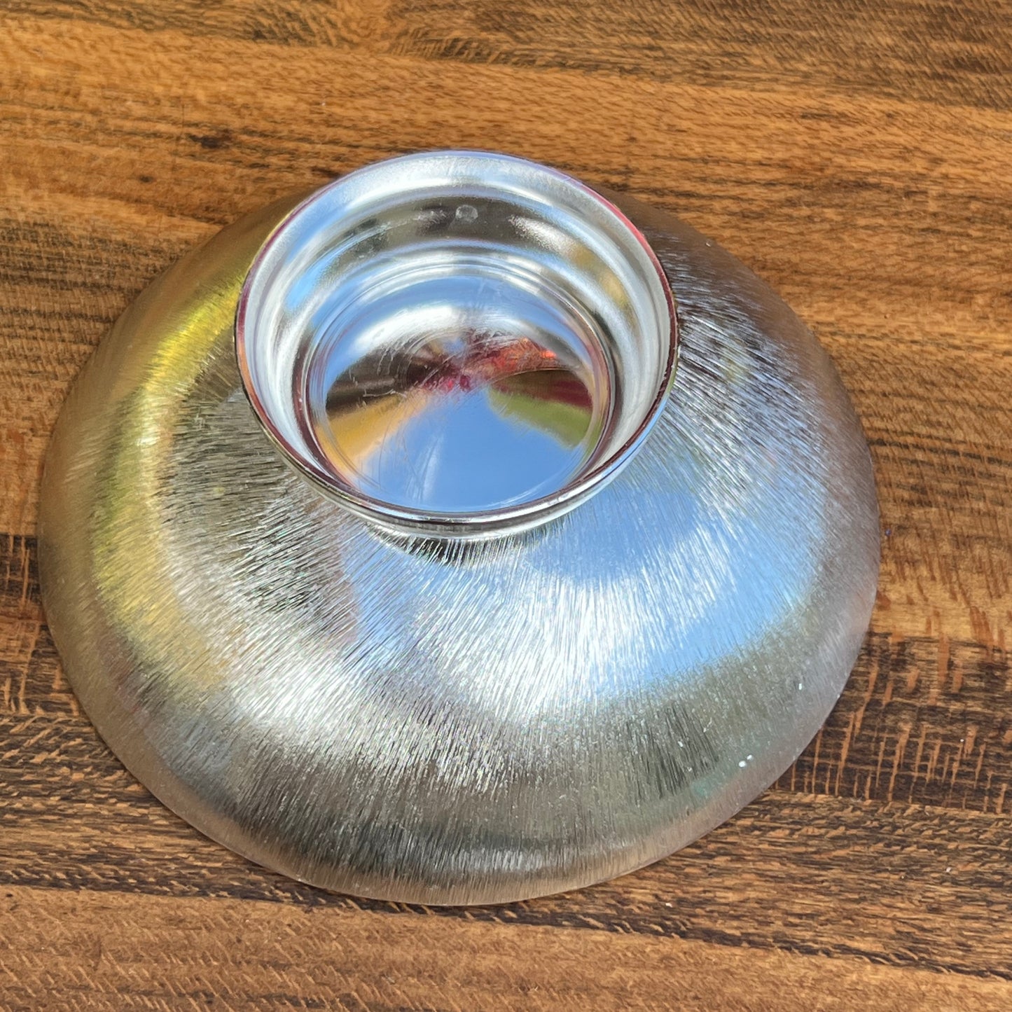 Don Scheil Handmade Nut Bowl Gum Leaf Design Australian