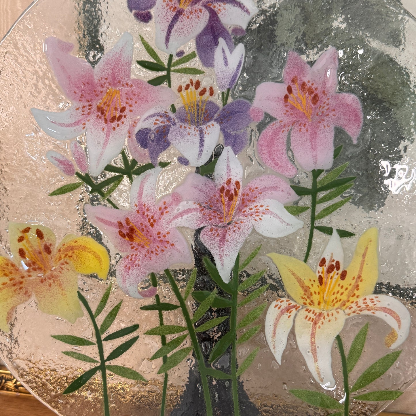 Ann C Ross Fused Art Glass Lillies Ruffled Edge Round Serving Plate