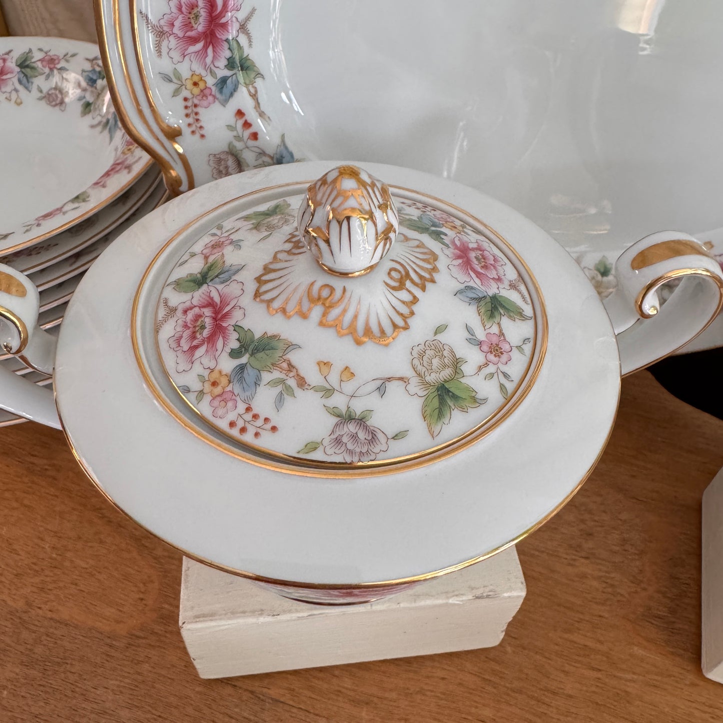 Noritake Nippon Toki Kaisha Floral Japanese Pedestal Sugar Bowl & Creamer 10 Fruit Bowls