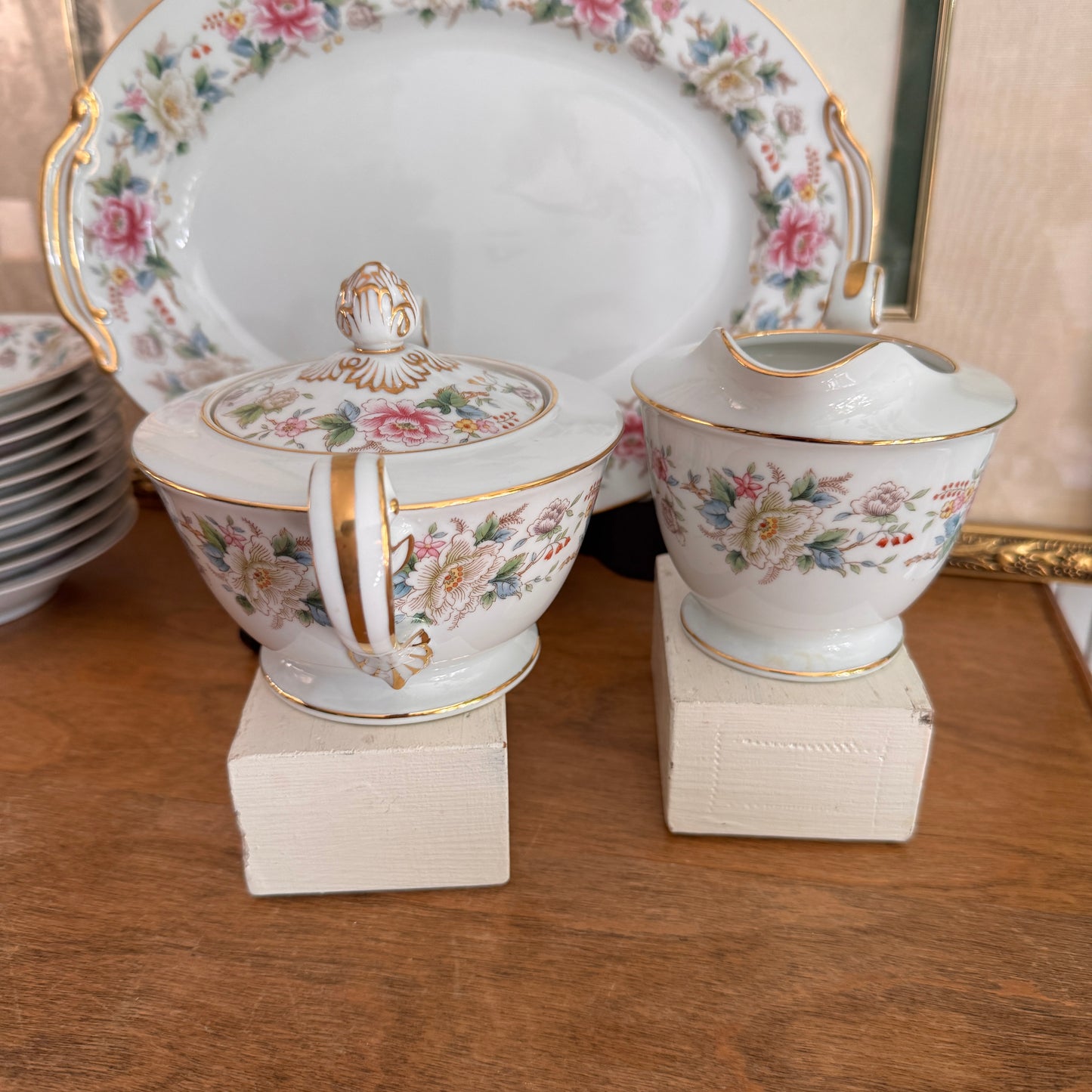 Noritake Nippon Toki Kaisha Floral Japanese Pedestal Sugar Bowl & Creamer 10 Fruit Bowls