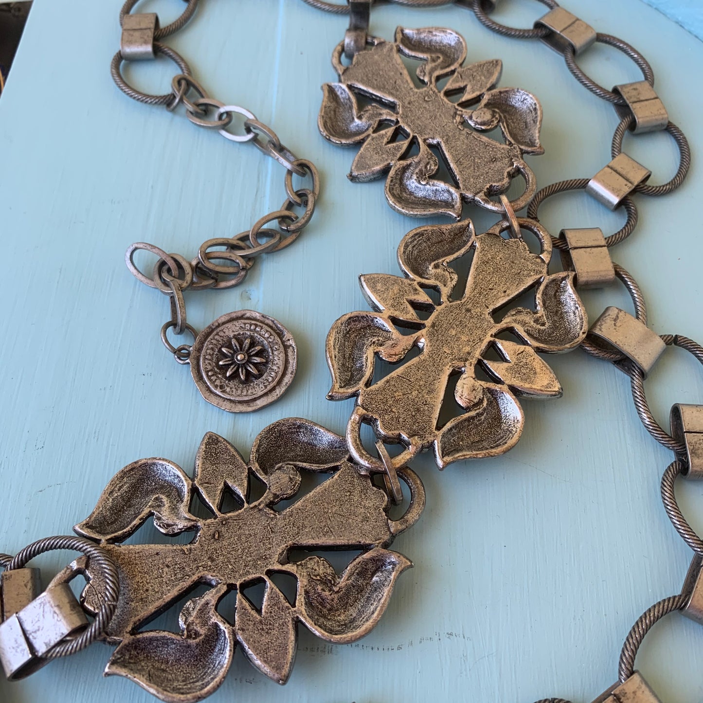 Vintage Southwestern Faux Turquoise Silver Tone Metal Belt