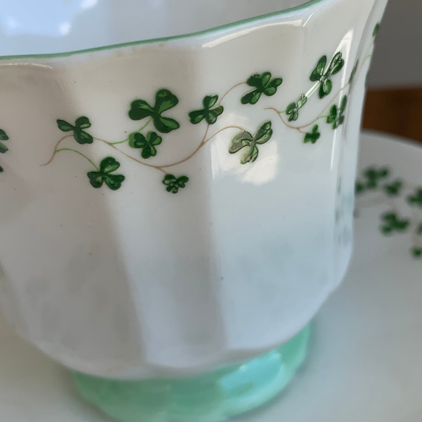 Vintage Royal Crest Clover Tea Cup & Saucers