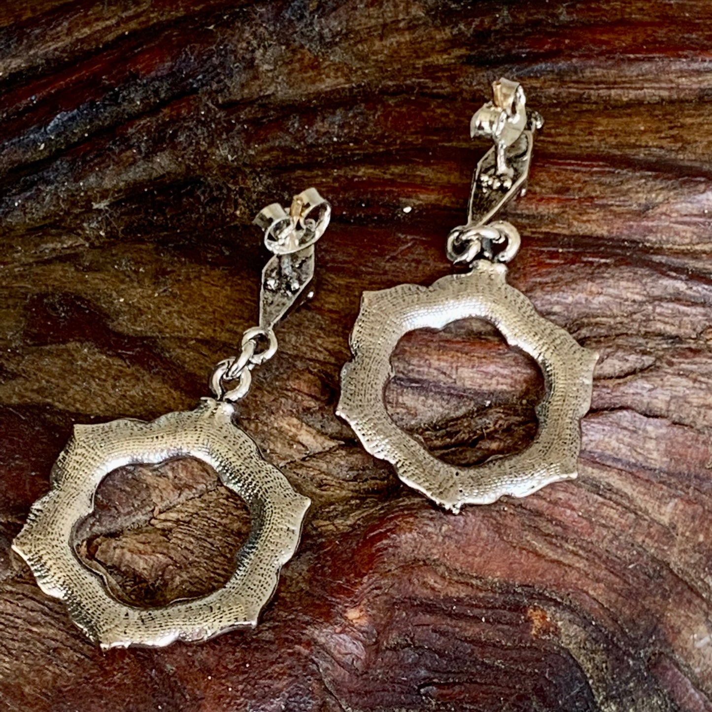 Vintage Dangling Silver Tone Modern Looking Floral Pierced Earrings 14K Gold Posts