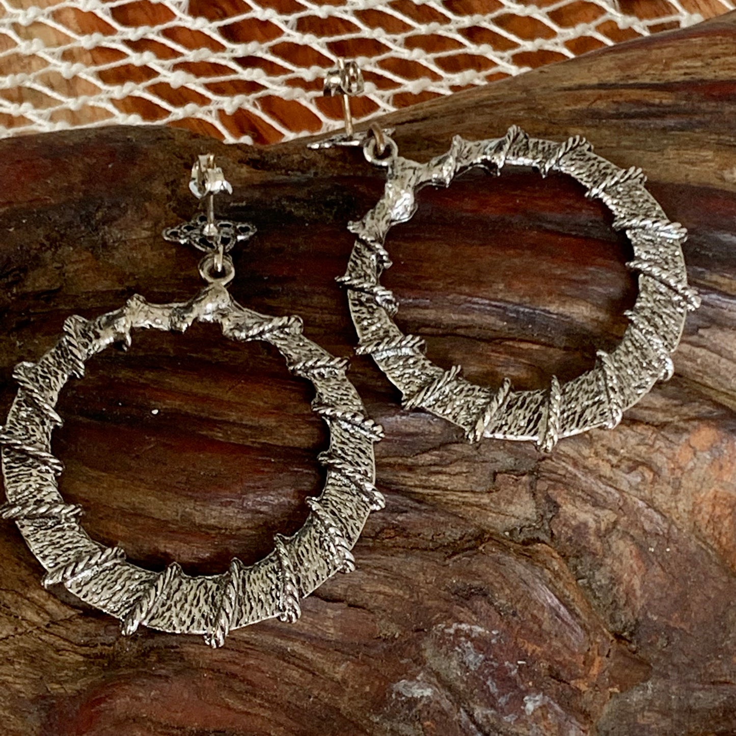 Vintage Dangling Silver Tone Modern Hoop Pierced Earrings 14K Gold Posts
