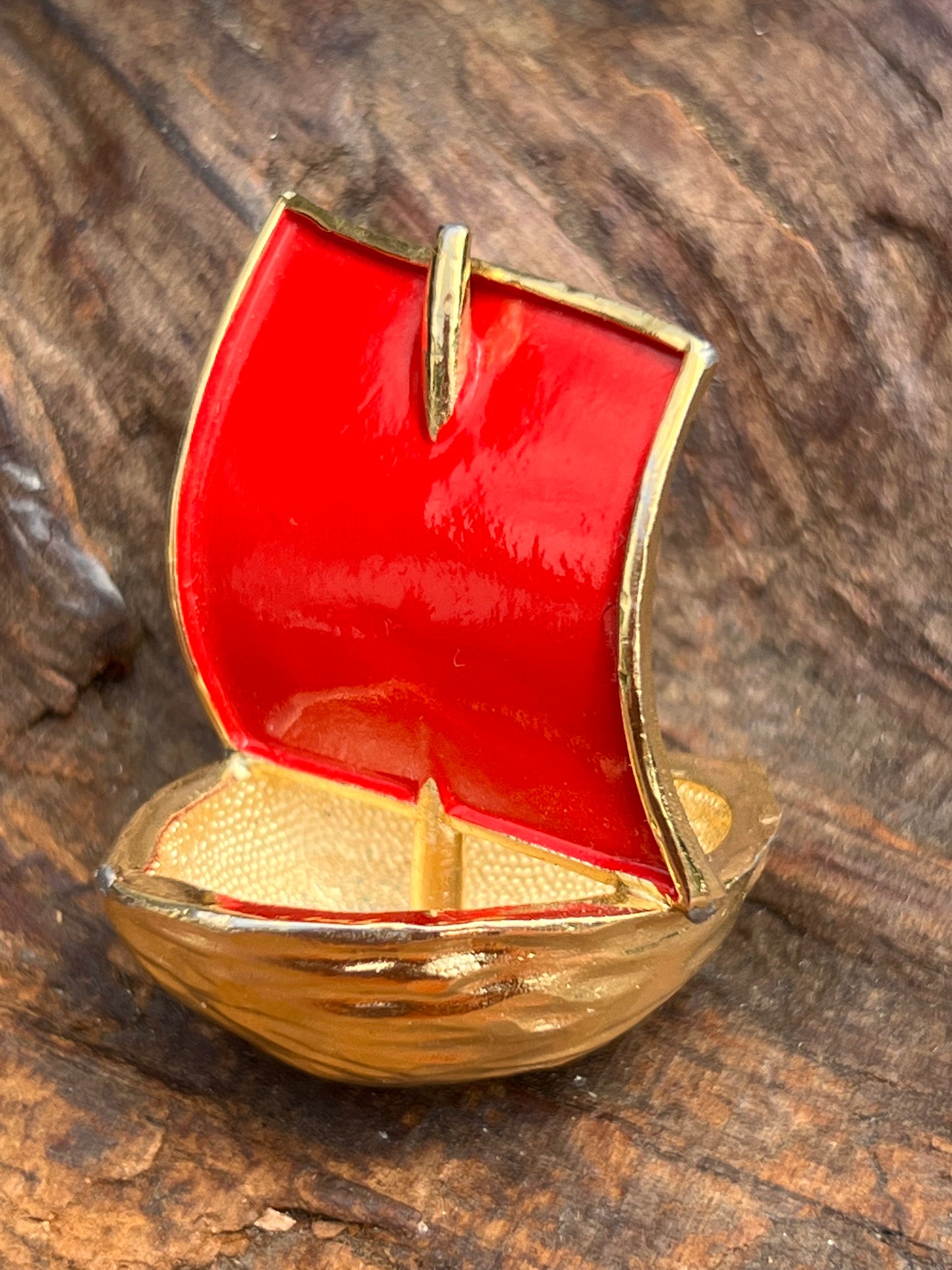 Vintage Trifari Whimsical Sailboat Pin