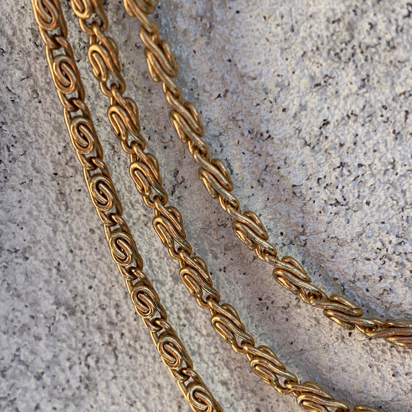 paperclip chain