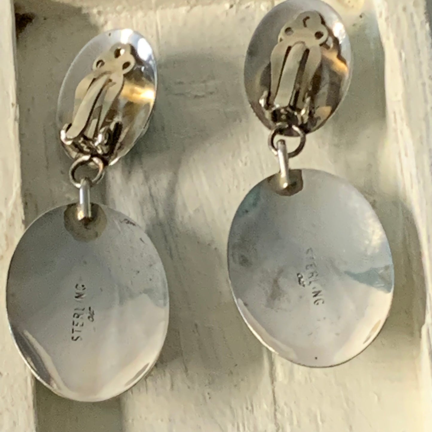 Clip backs