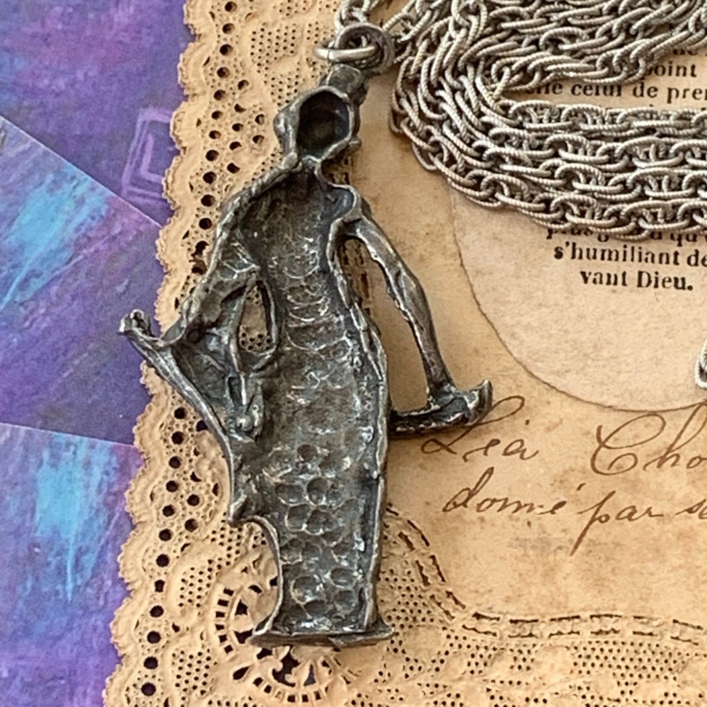 Unique Ancient Man Pendant Necklace - Lady Slippers