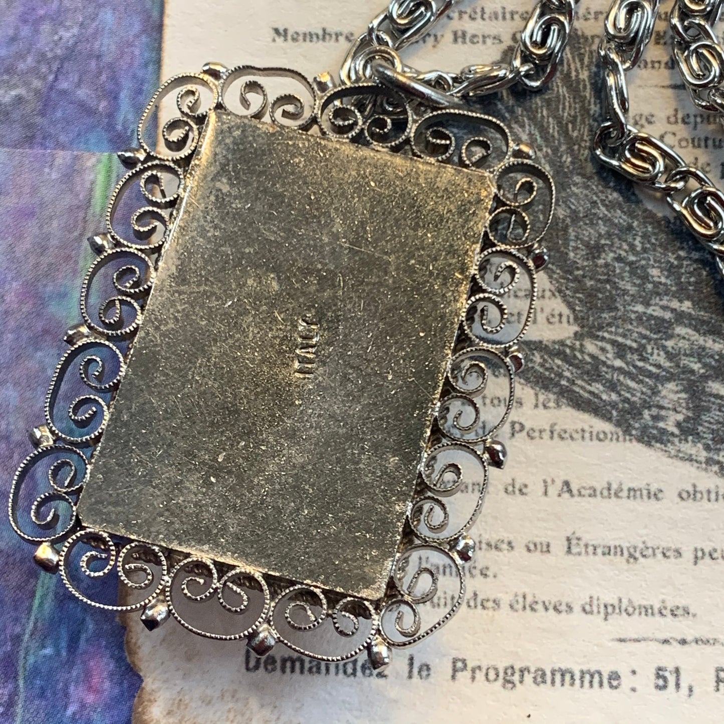 Uniquely Lady Slippers Italian Agate Pendant Necklace - Lady Slippers