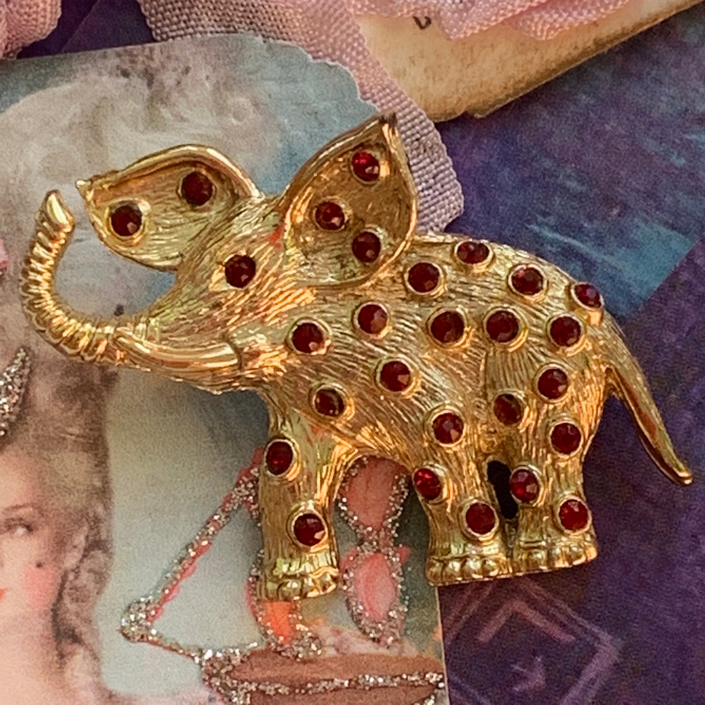 Vintage Doddz 11w30th Street Elephant Pin - Lady Slippers