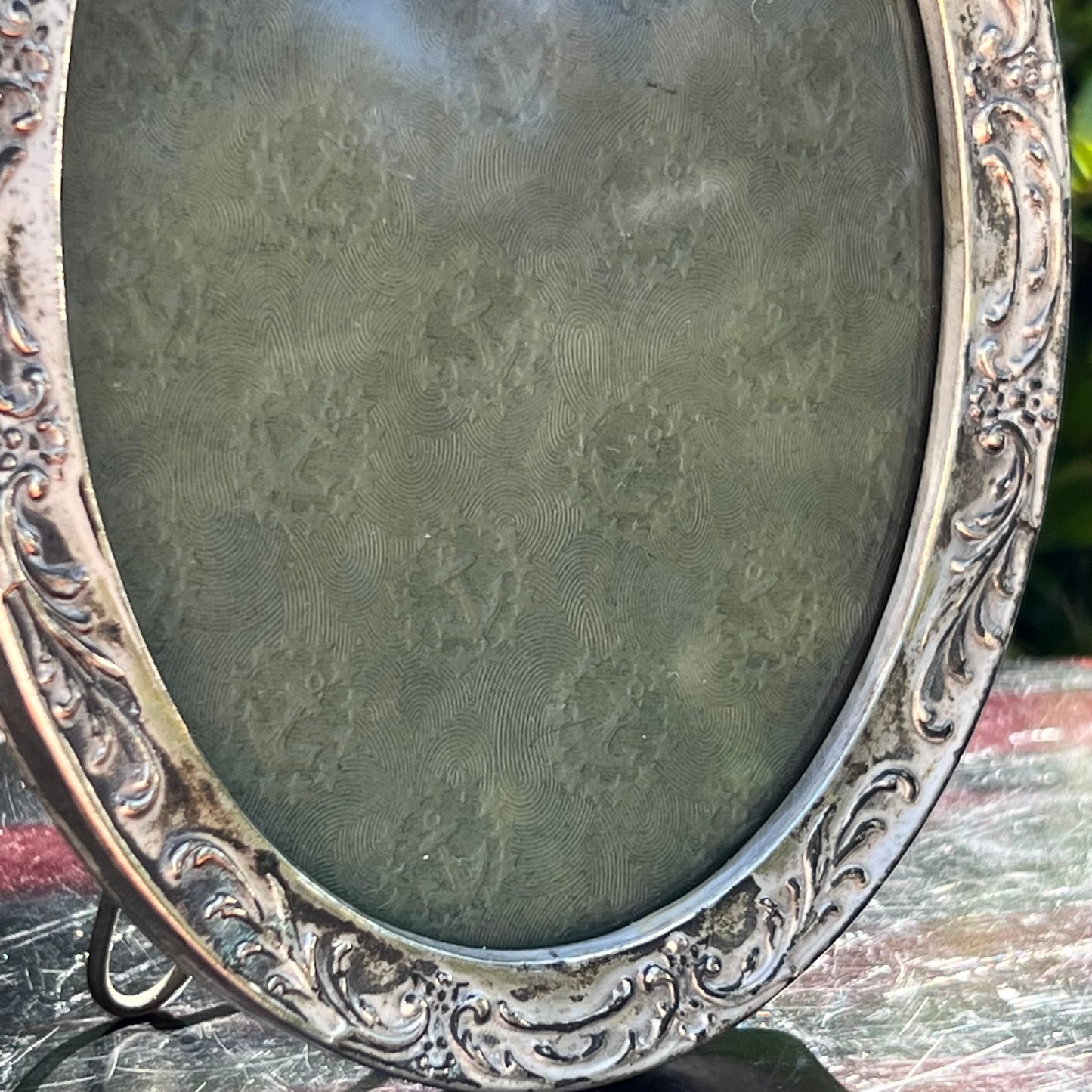 Antique Victorian Scrollwork Silver Metal Photograph Frame Easel Back
