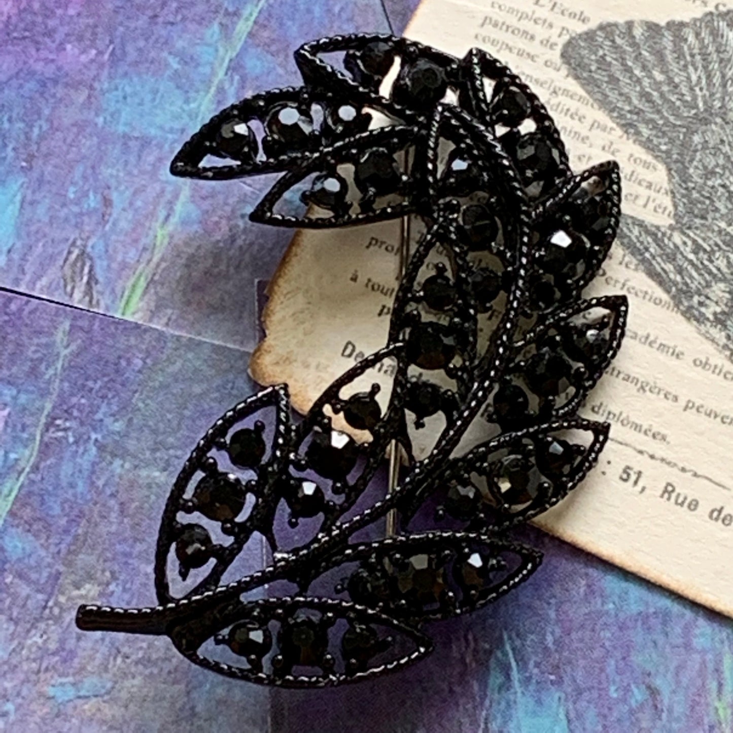 Vintage Stylized Rhinestone Spray Pin - Lady Slippers