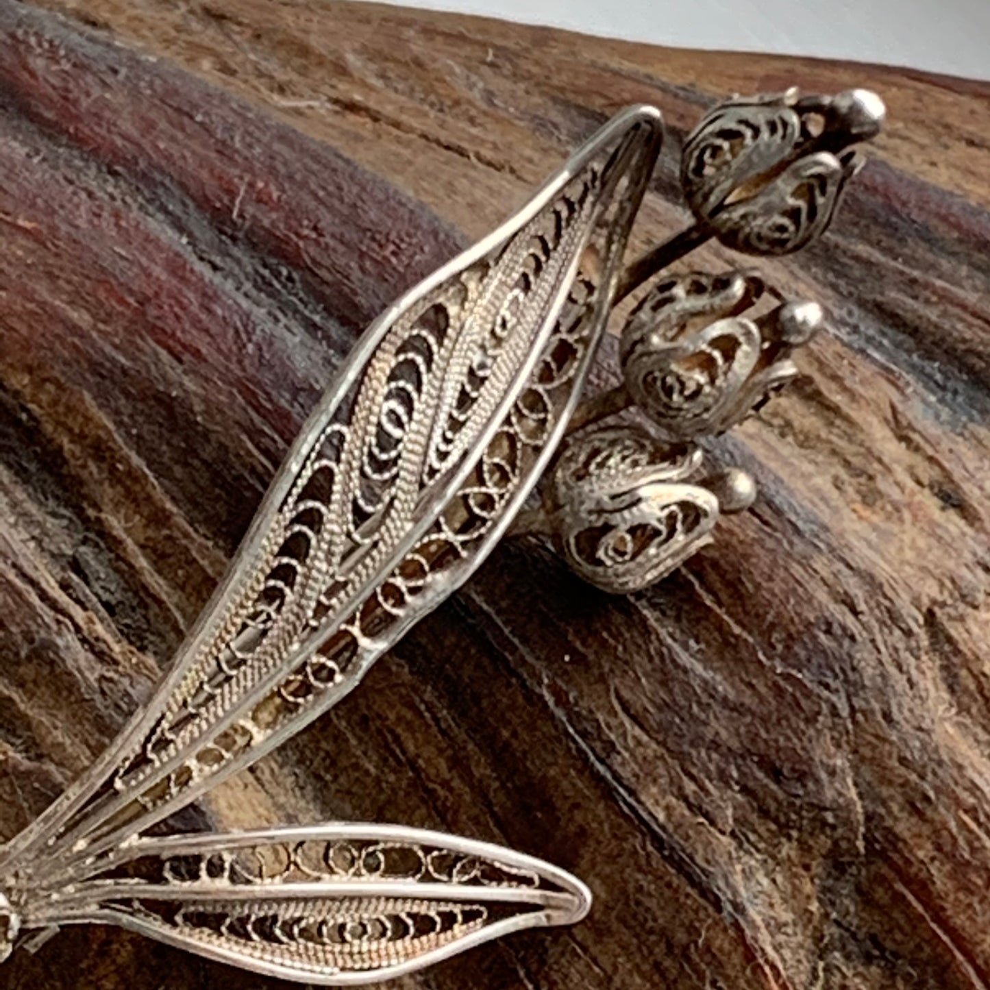 Vintage 800 Silver Filigree Floral Clasp Pin