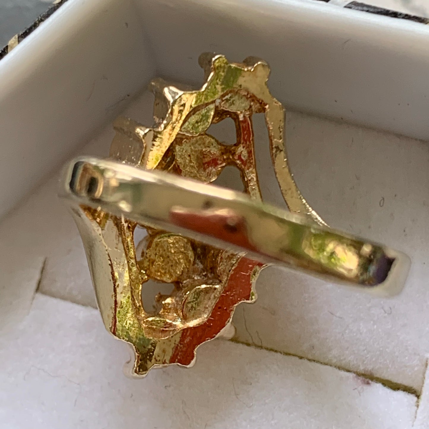 Vintage Clear Rhinestone Cocktail Ring - Lady Slippers