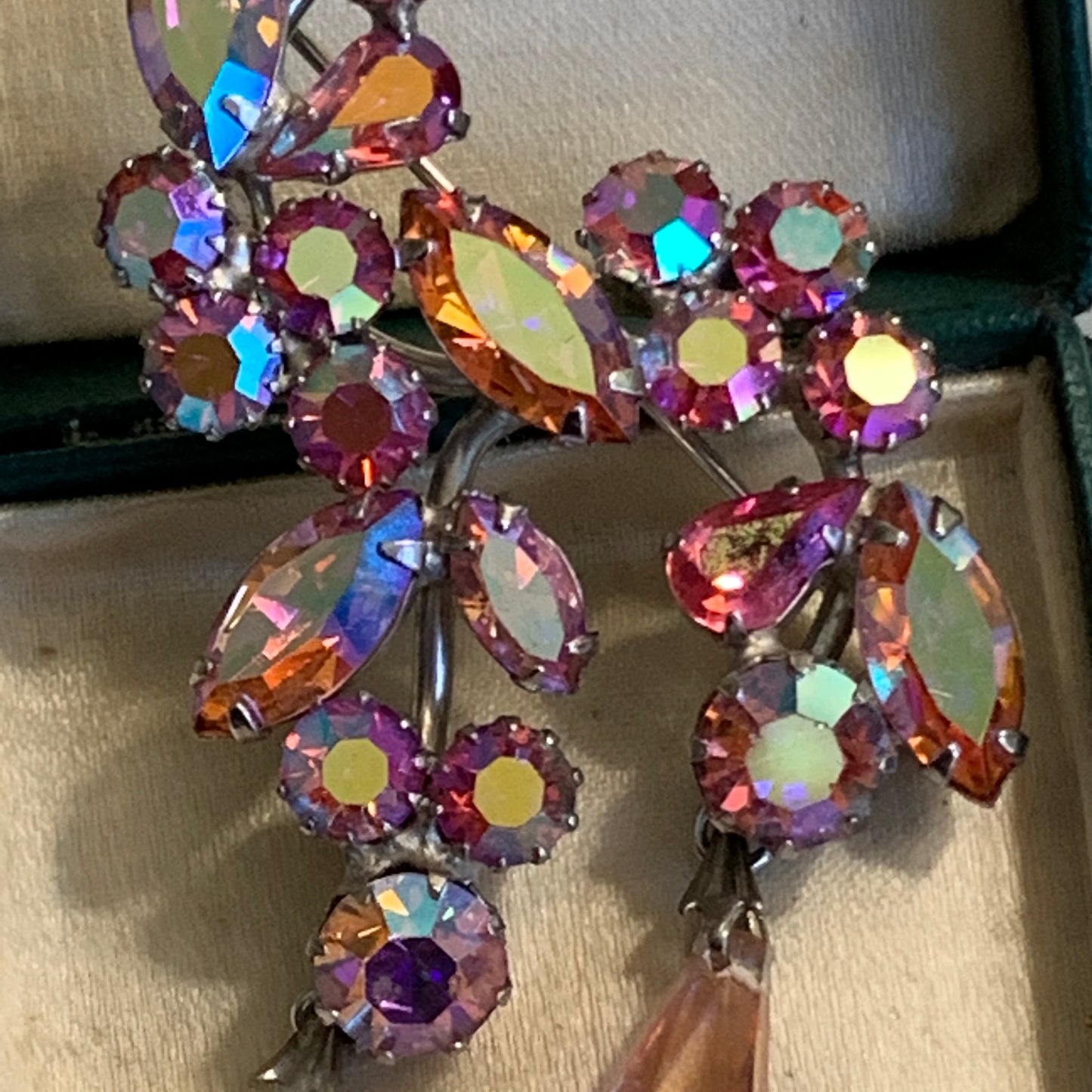 Vintage Kramer Rhinestone Pin
