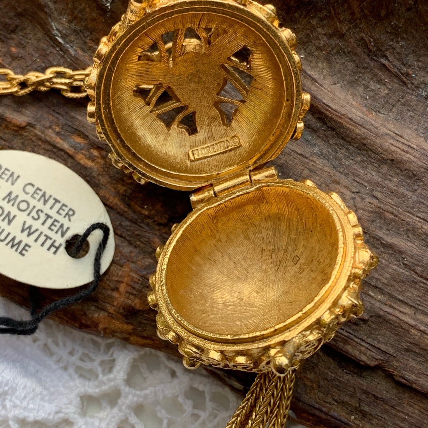 Vintage Florenza Bal-de-Parfum Perfume Necklace