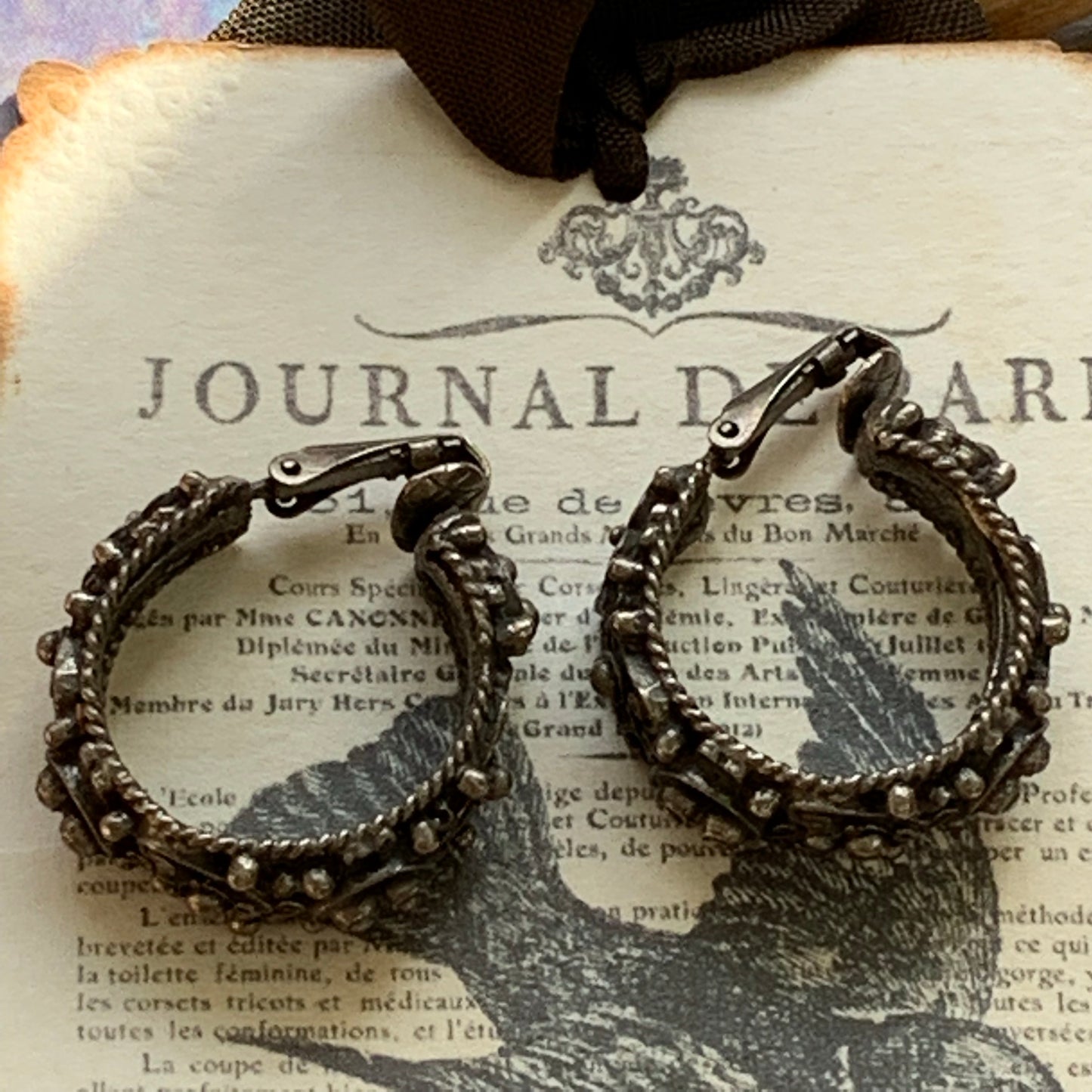 Vintage Florenza Clip Hoop Earrings - Lady Slippers