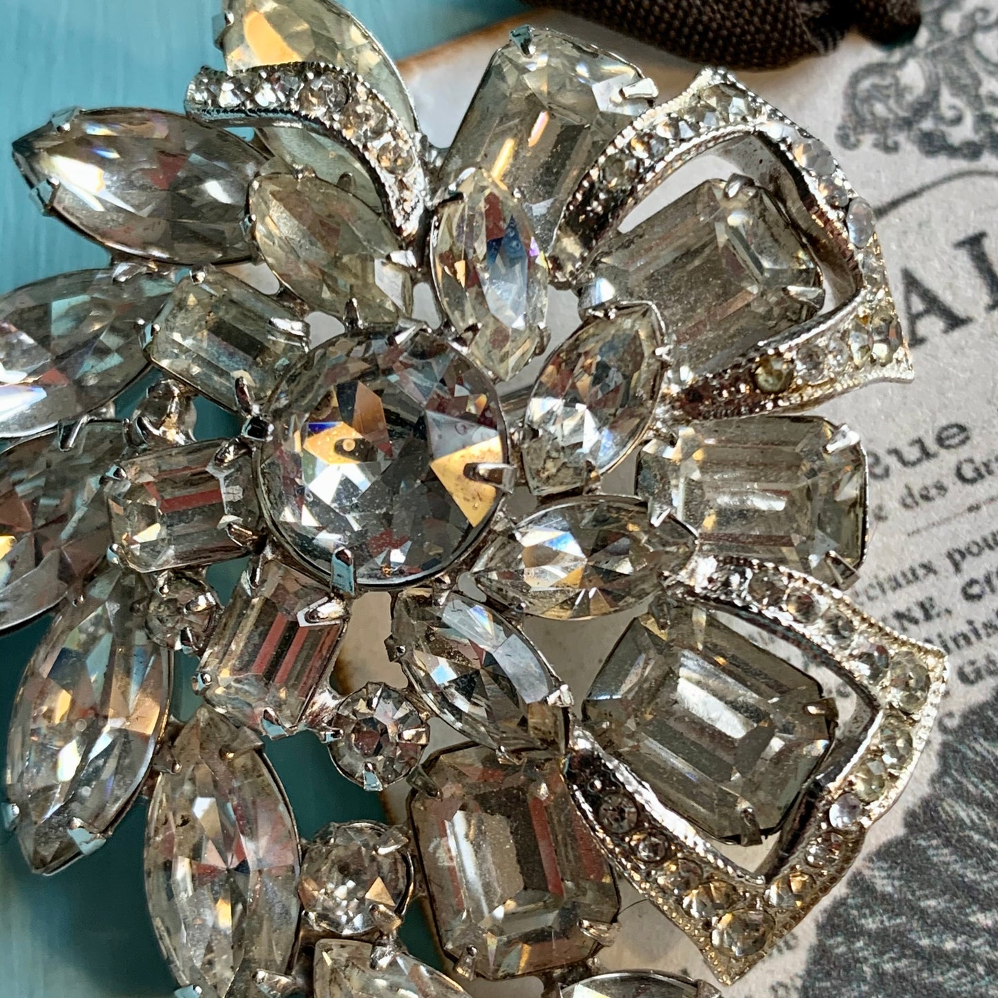 Vintage Eisenberg Stylized Floral Rhinestone Pin