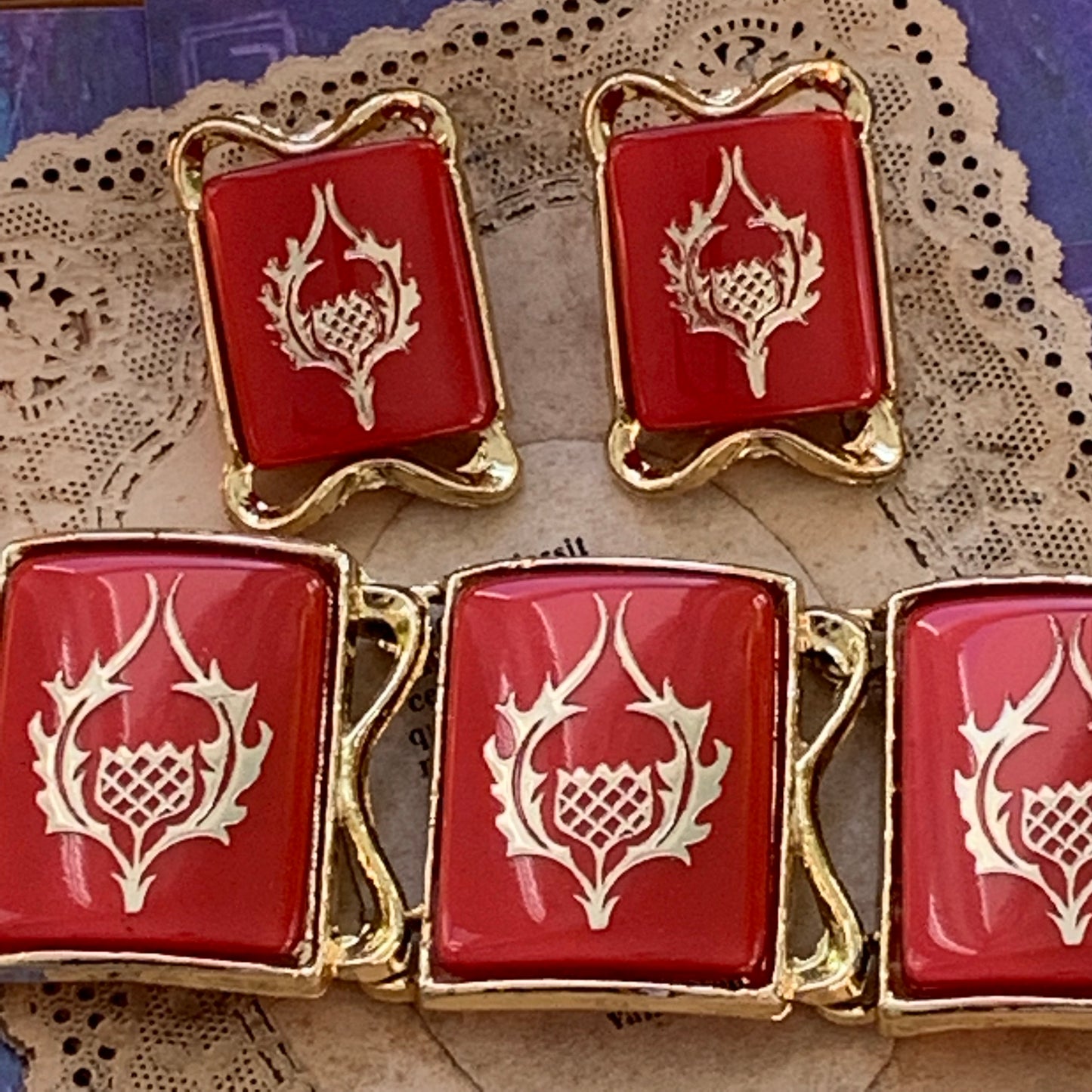 Vintage Signed Pam Red Heraldic Plastic Bracelet & Earring Set - Lady Slippers