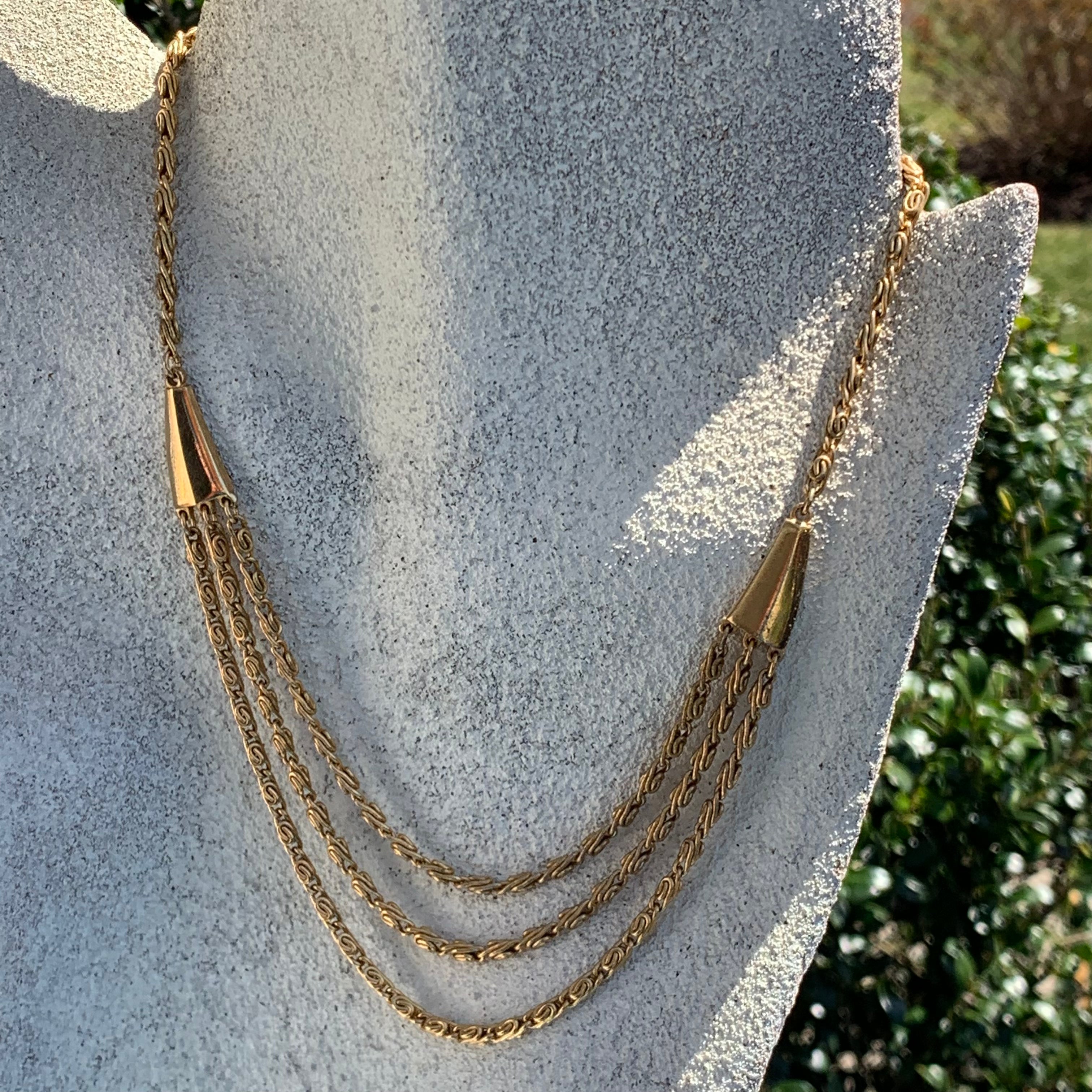 Vintage Trifari Multi Strand Gold Tone Statement authentic Layering Necklace