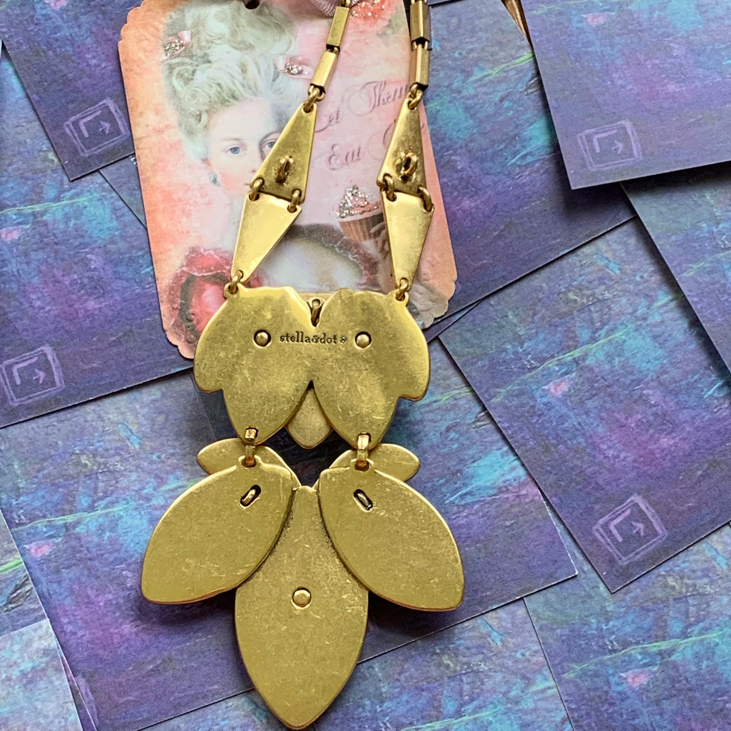 stella & dot Necklace - Lady Slippers