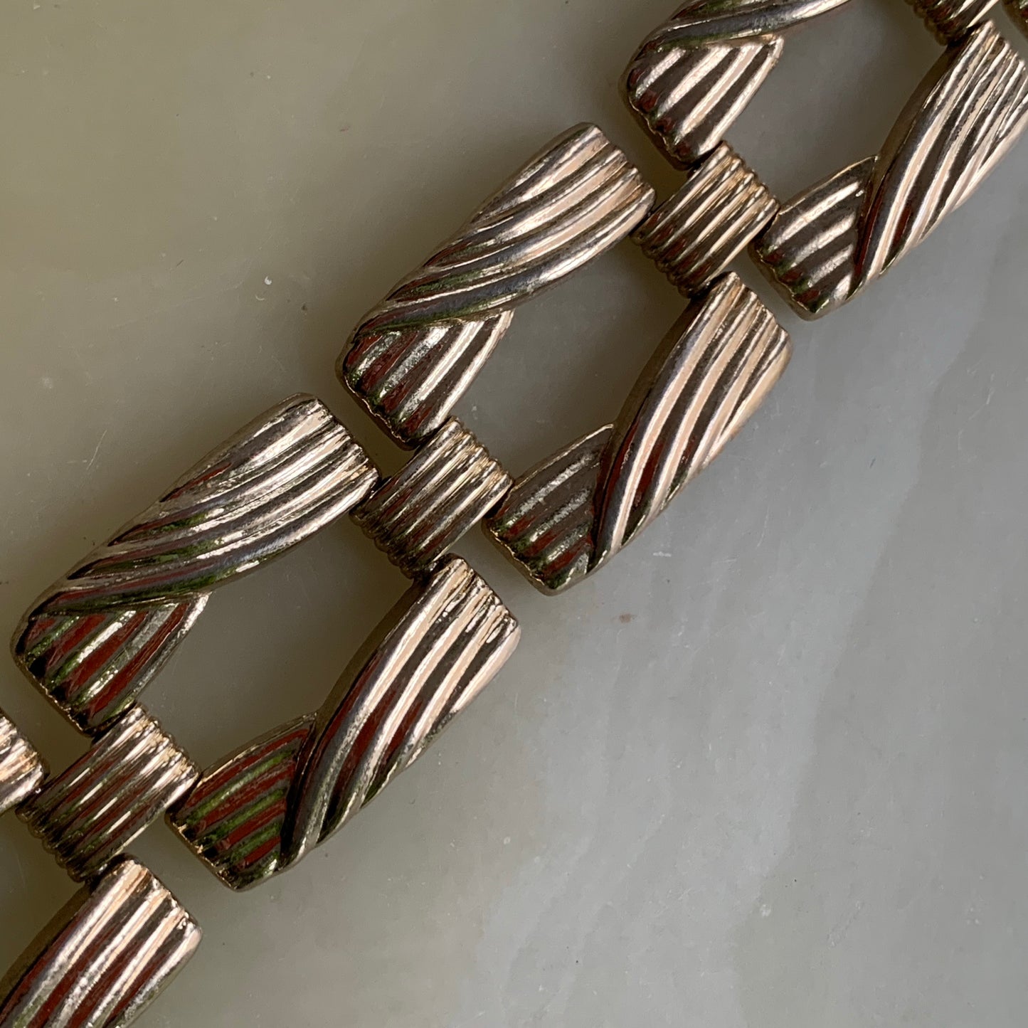 Vintage Sarah Coventry Modern Looking Bracelet - Lady Slippers