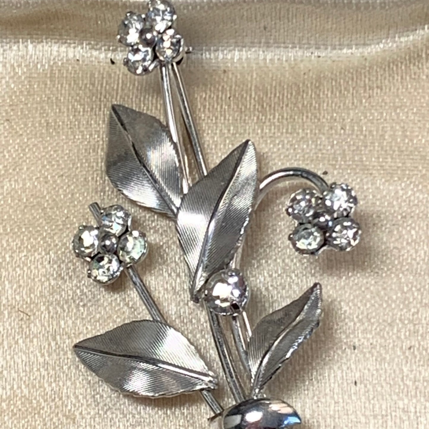 Vintage Krementz Floral Bouquet Pin
