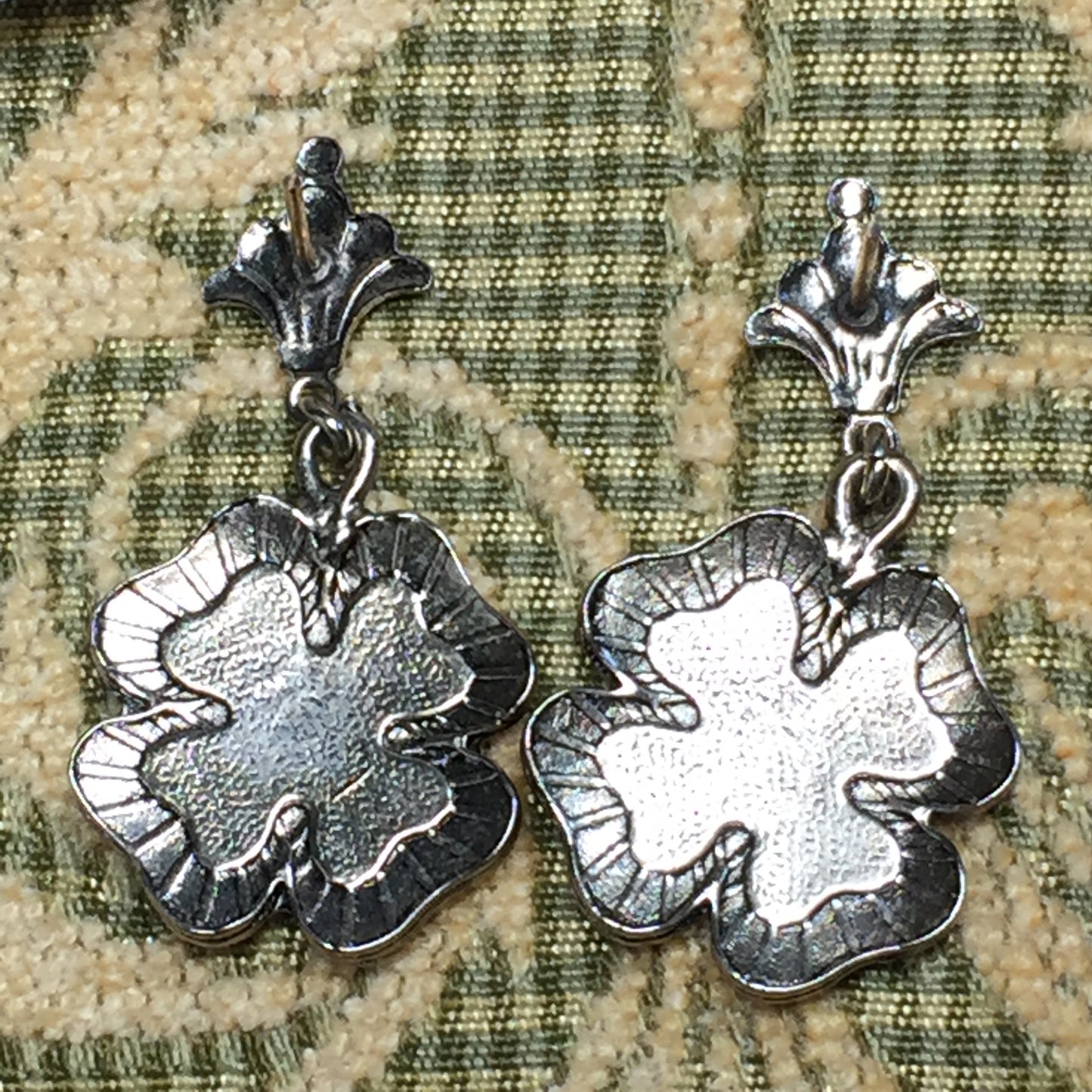 Vintage 14k Ear Post Pierced Earrings - Lady Slippers