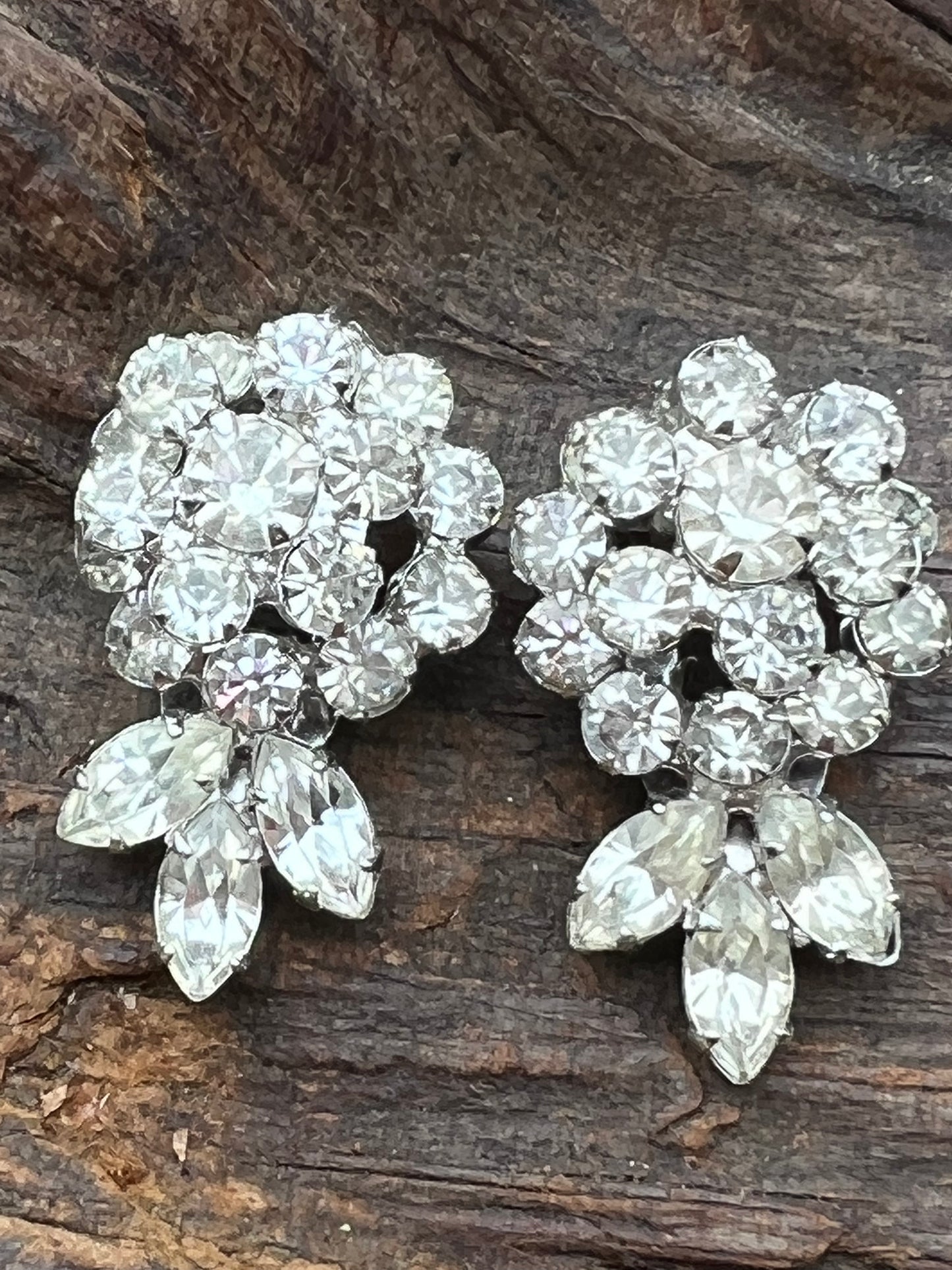 Vintage Delizza & Elster Juliana Matching Rhinestone Dress Clips