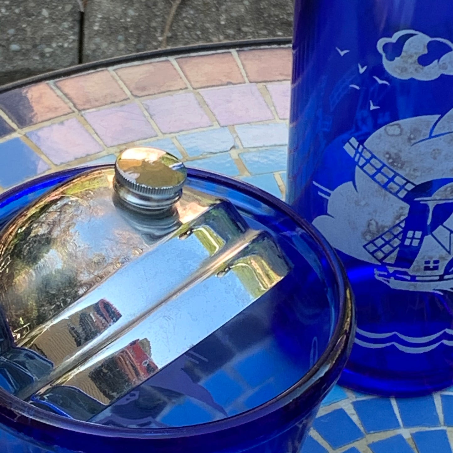 Vintage Hazel Atlas Sportsman Series Blue Bar Set