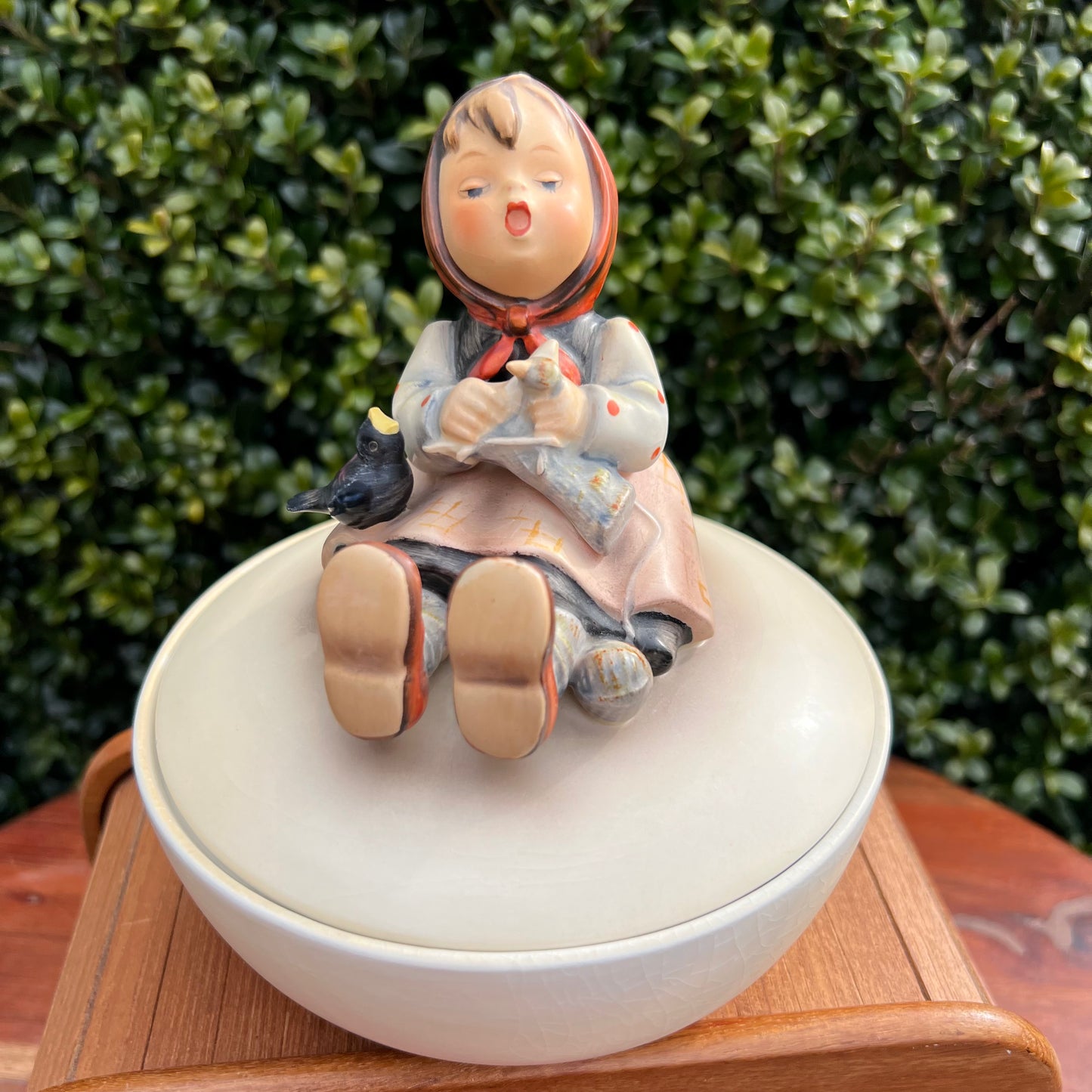 HUM lll/69 Hummel "Happy Pastime" Old Style Candy Dish 1937