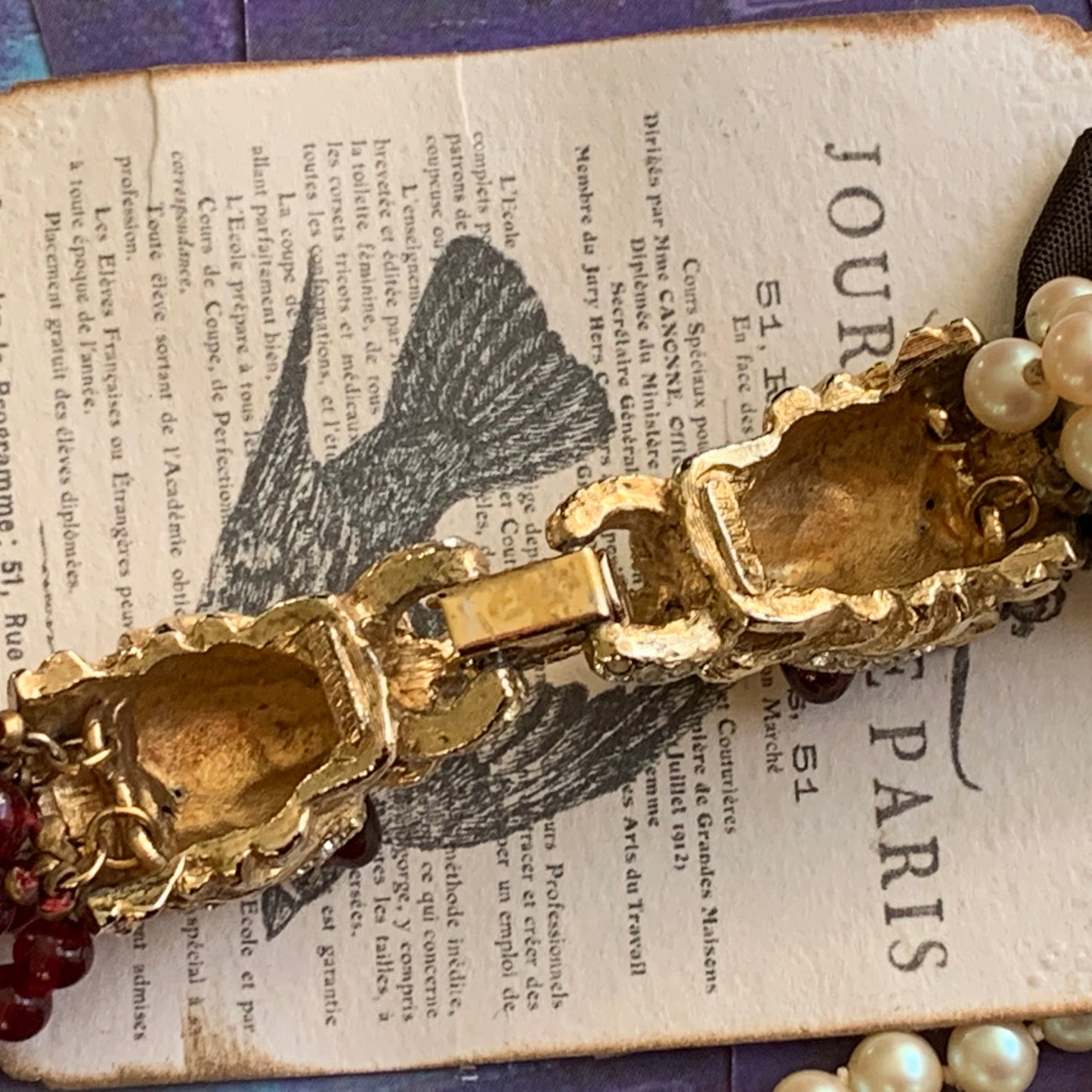 Vintage Donald Stannard Foo Dog Garnet & Faux Pearl Necklaceu - Lady Slippers