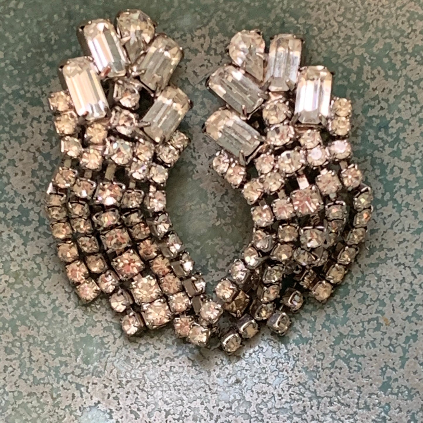 Vintage Dangling Rhinestone Earrings - Lady Slippers