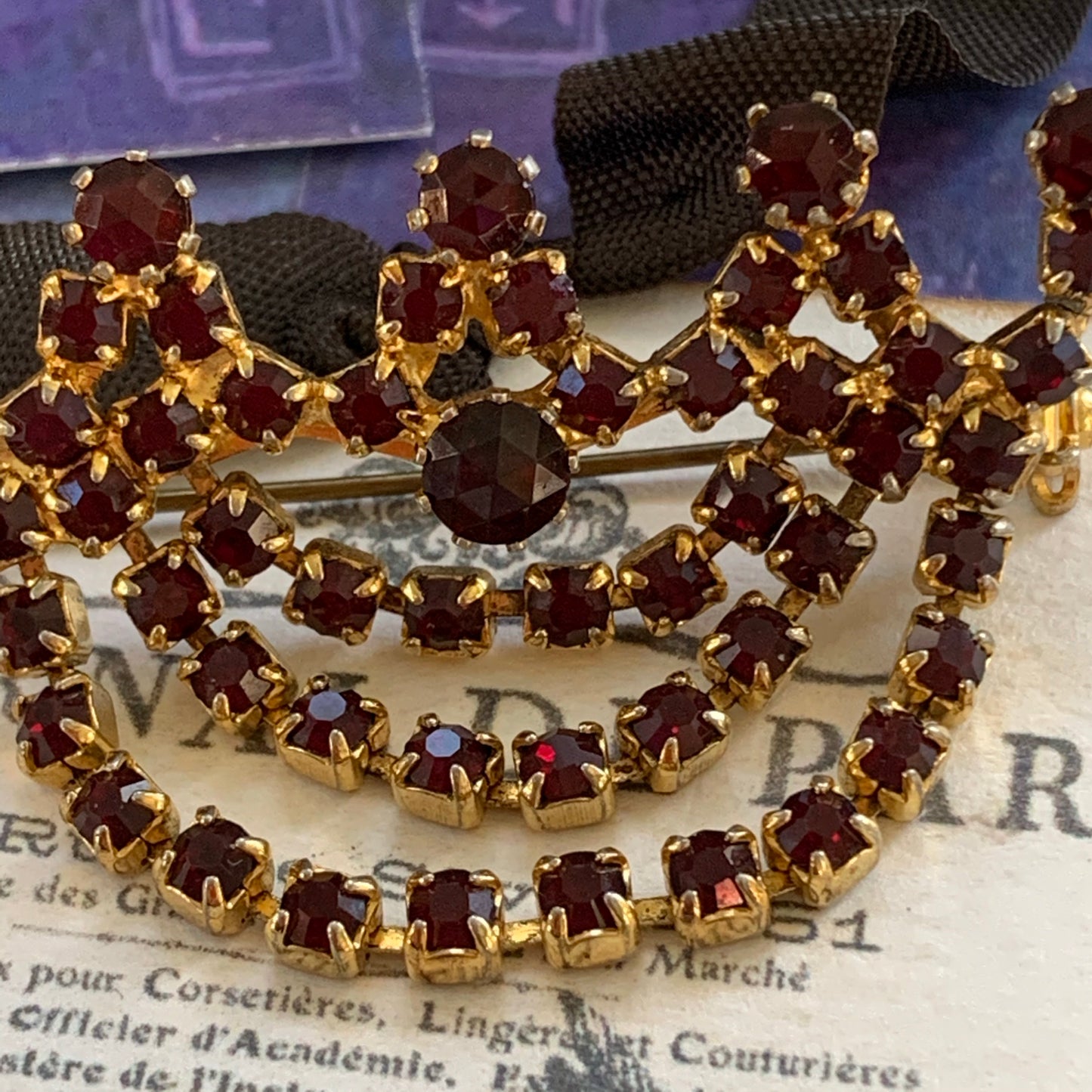 Vintage Red Multi-Faceted Rhinestone Crown Pin - Lady Slippers
