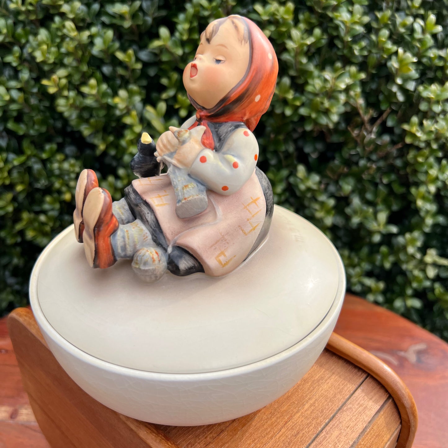 HUM lll/69 Hummel "Happy Pastime" Old Style Candy Dish 1937