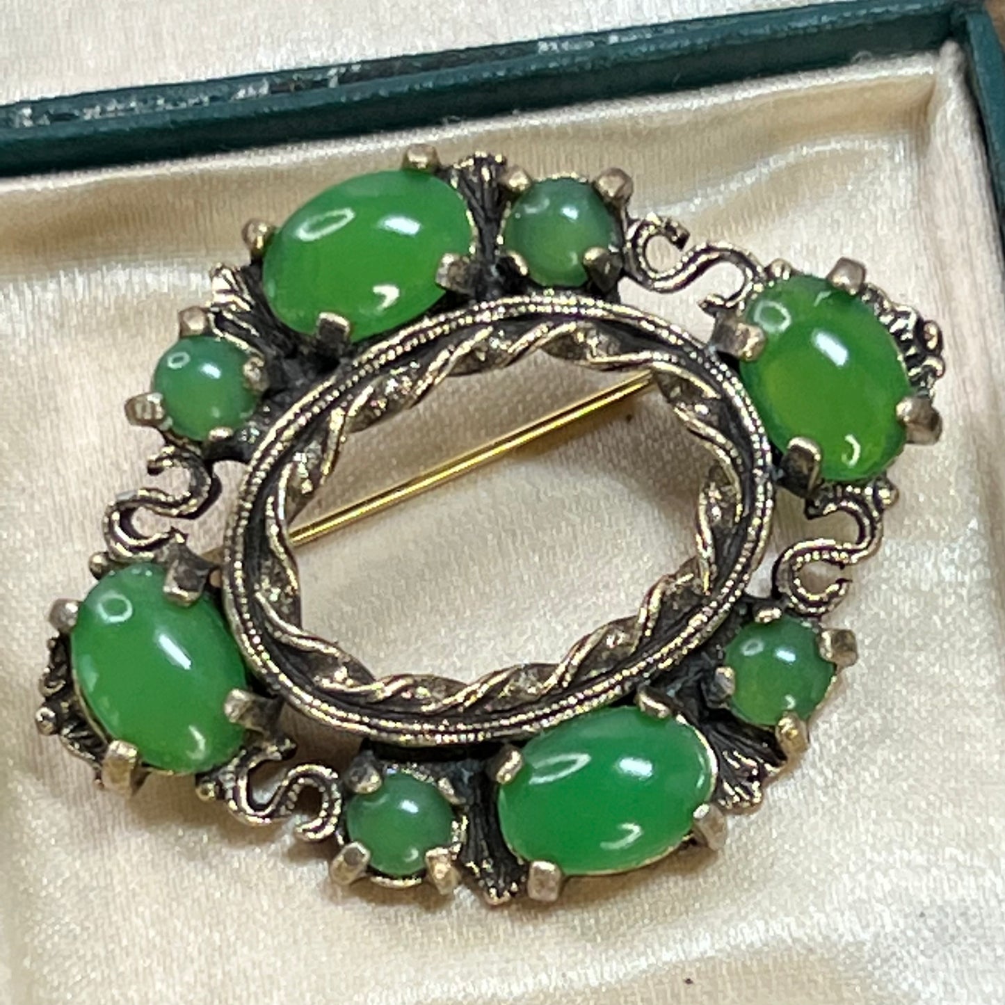 Vintage Miracle Green Glass Cabochon Pin