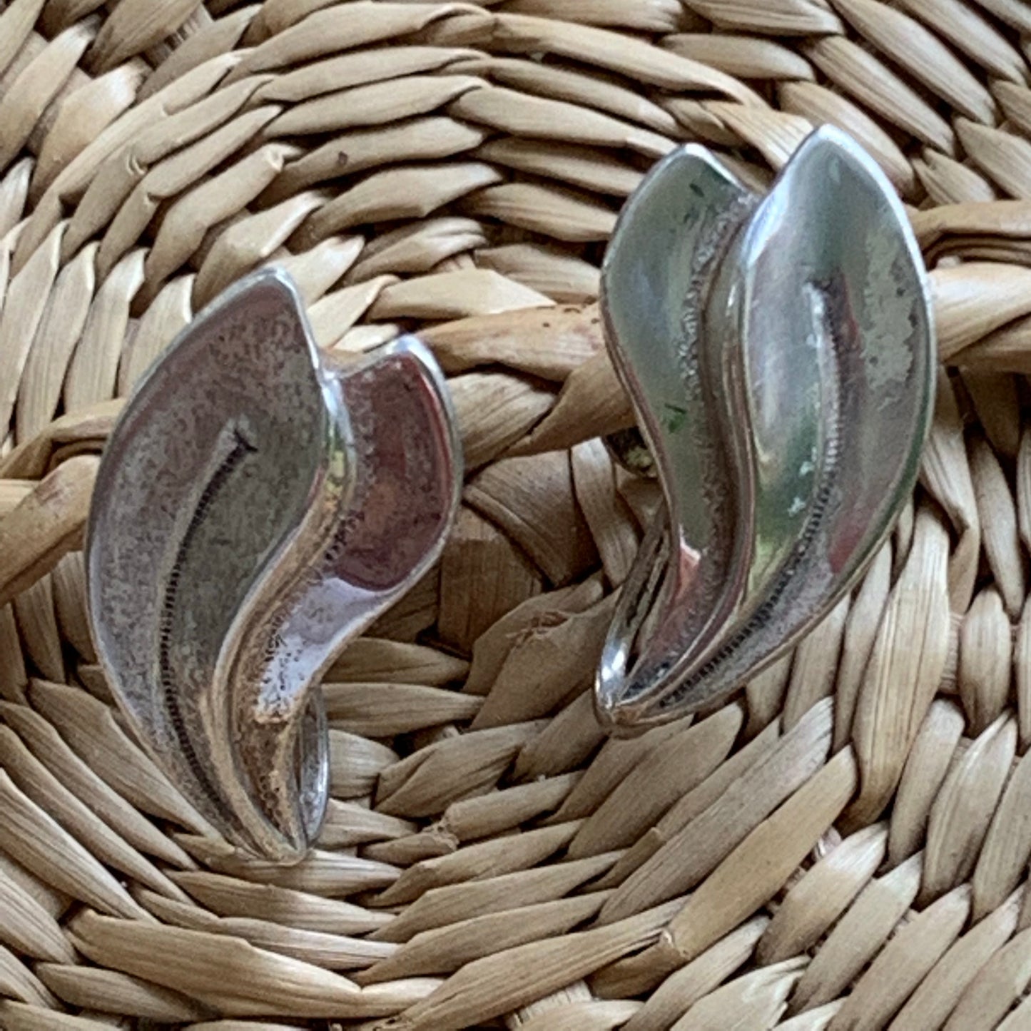 Vintage Beau Sterling Earrings - Lady Slippers