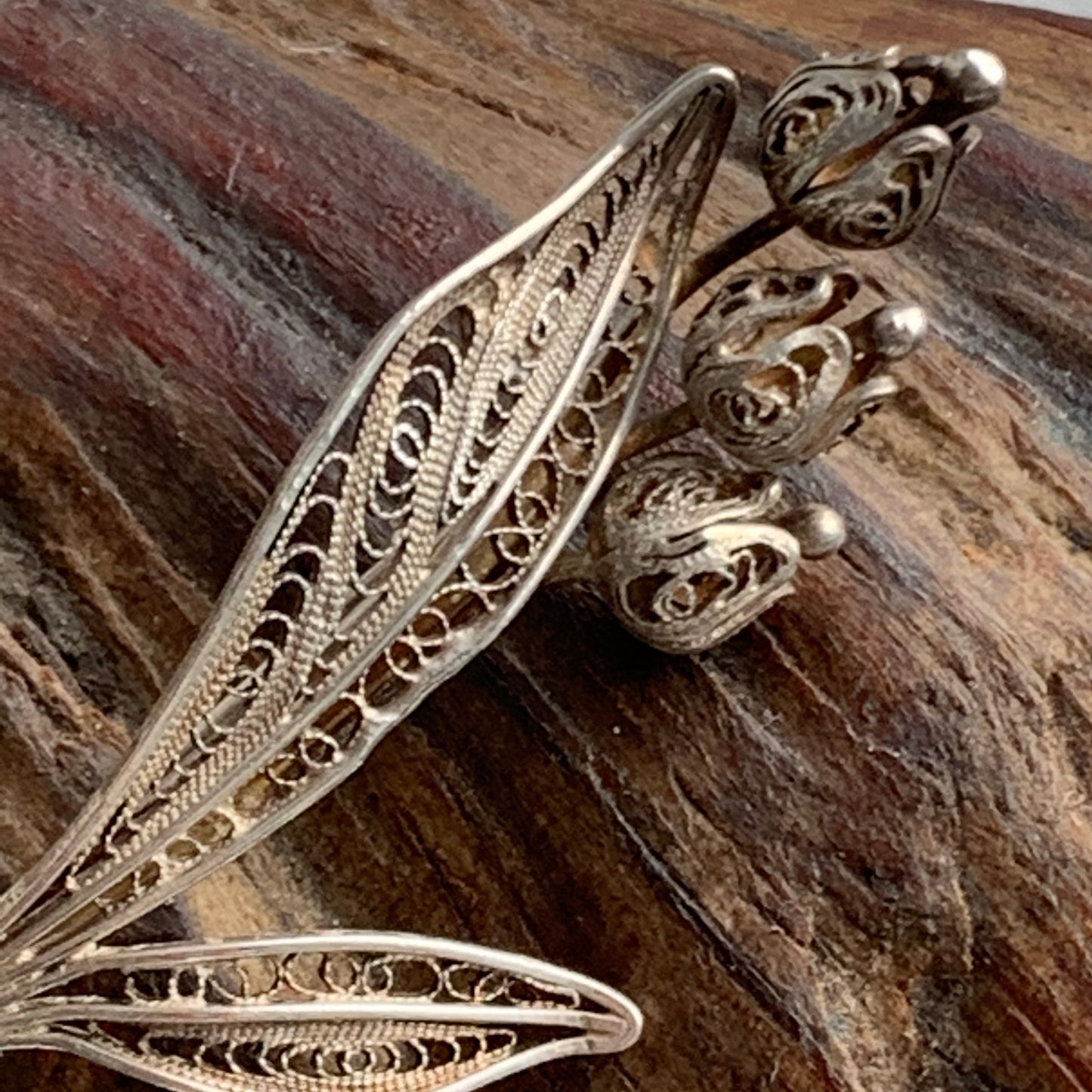 Vintage 800 Silver Filigree Floral Clasp Pin