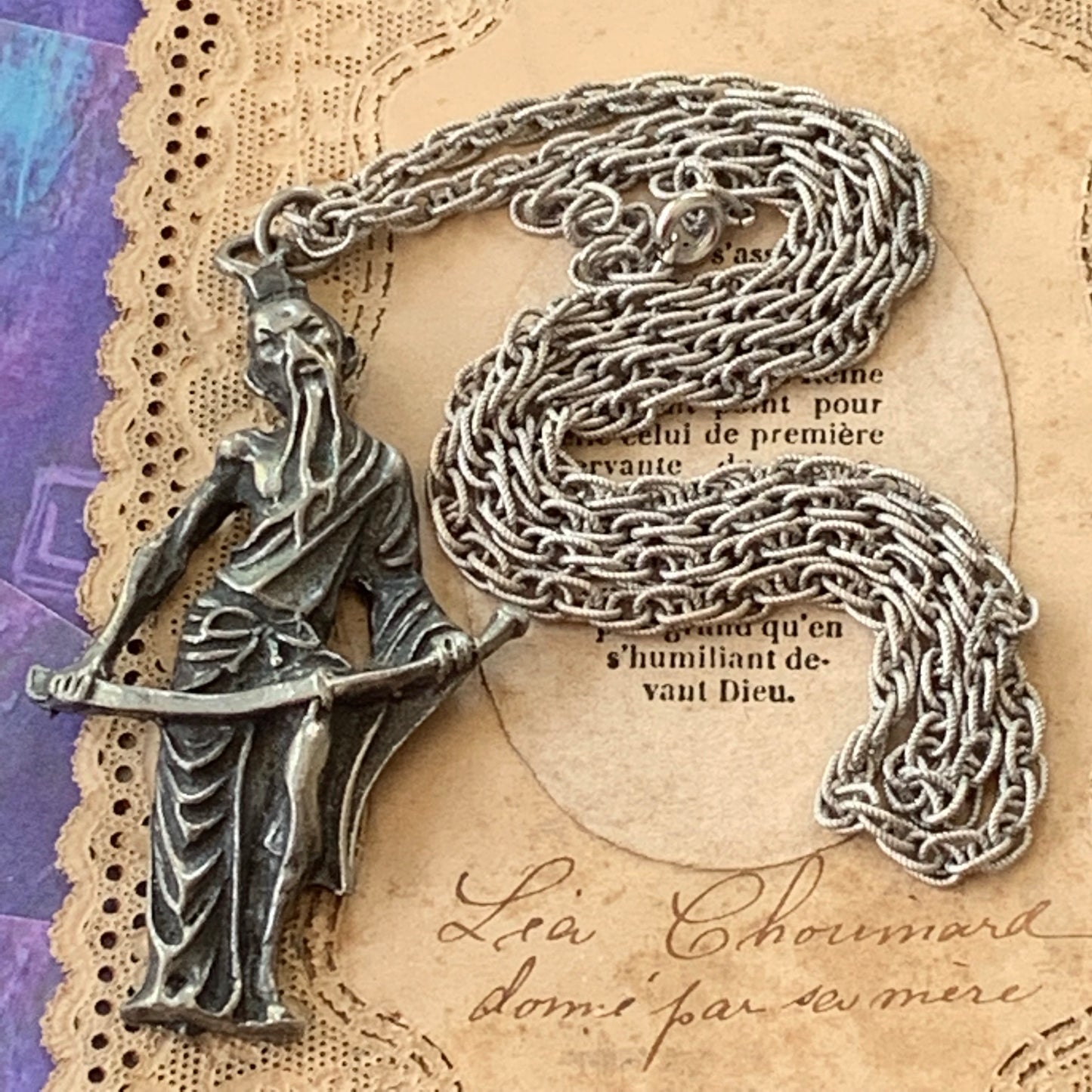 Unique Ancient Man Pendant Necklace - Lady Slippers