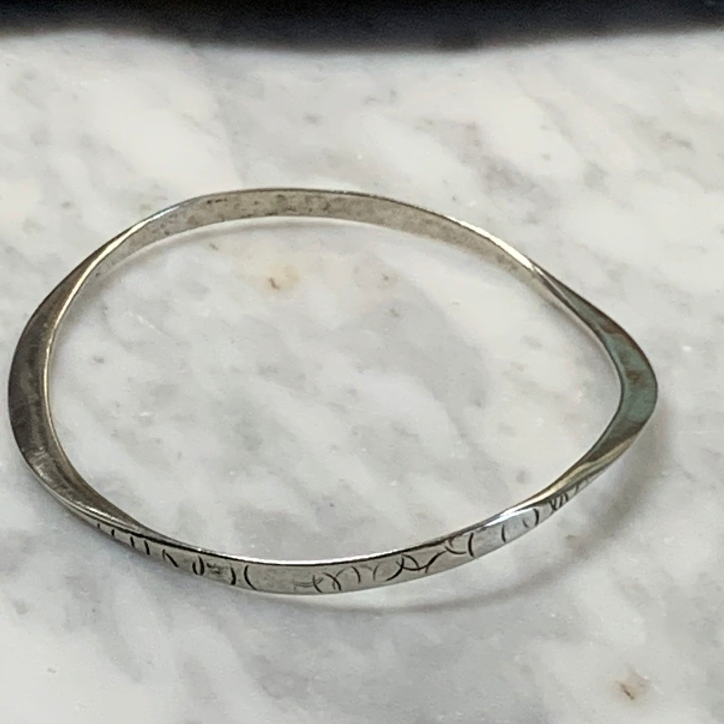 Vintage Modern Looking Sterling Silver Handcrafted Bangle Bracelet