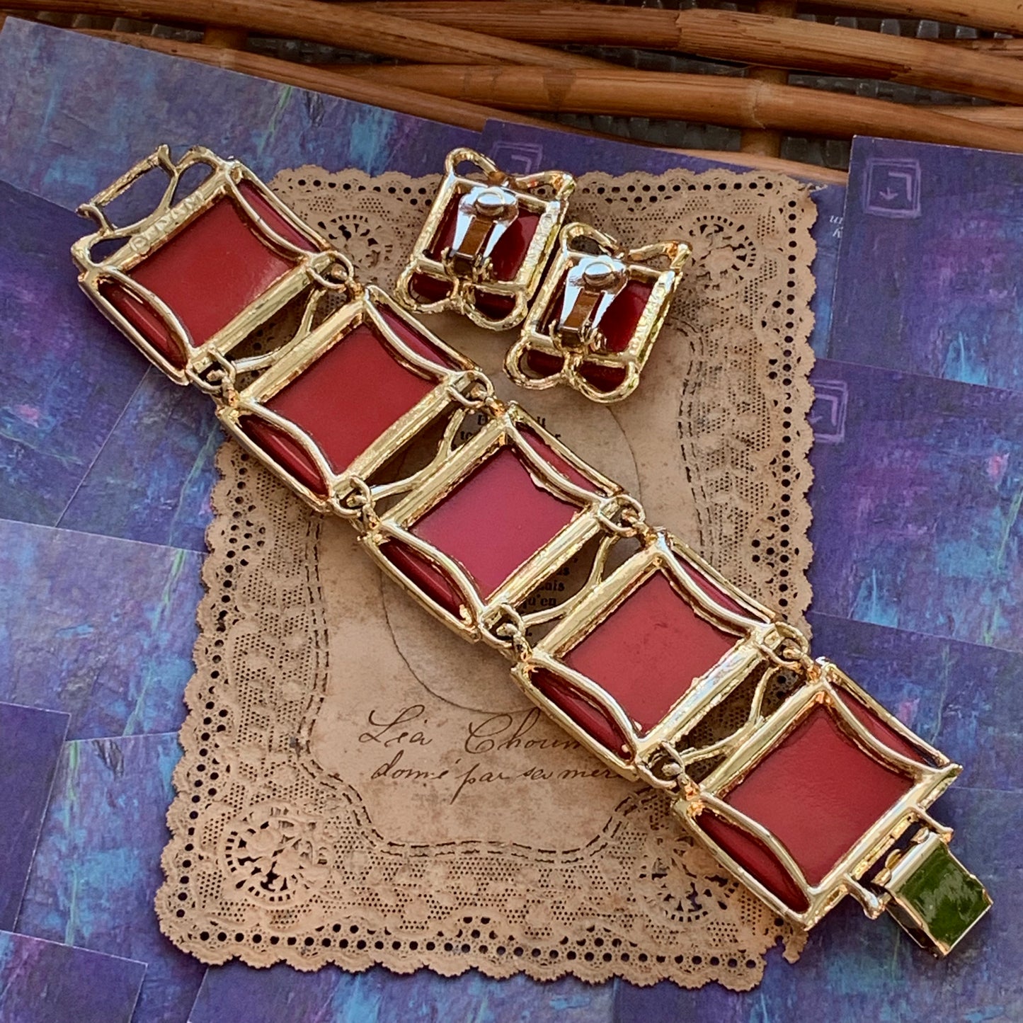 Vintage Signed Pam Red Heraldic Plastic Bracelet & Earring Set - Lady Slippers