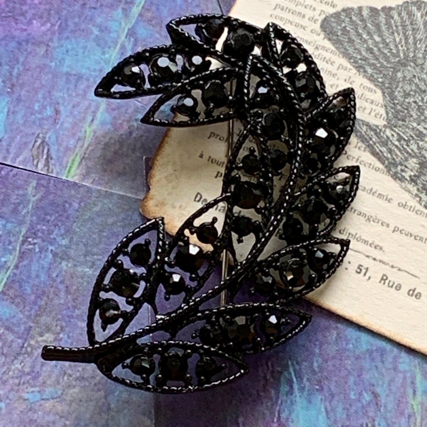 Vintage Stylized Rhinestone Spray Pin - Lady Slippers