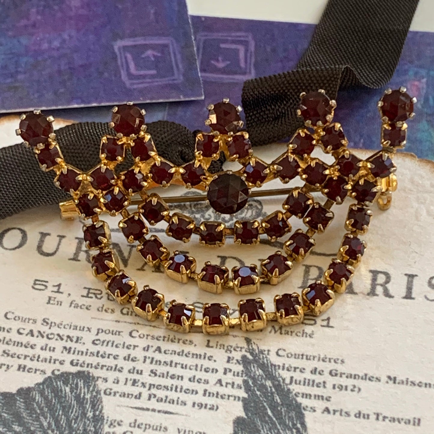 Vintage Red Multi-Faceted Rhinestone Crown Pin - Lady Slippers
