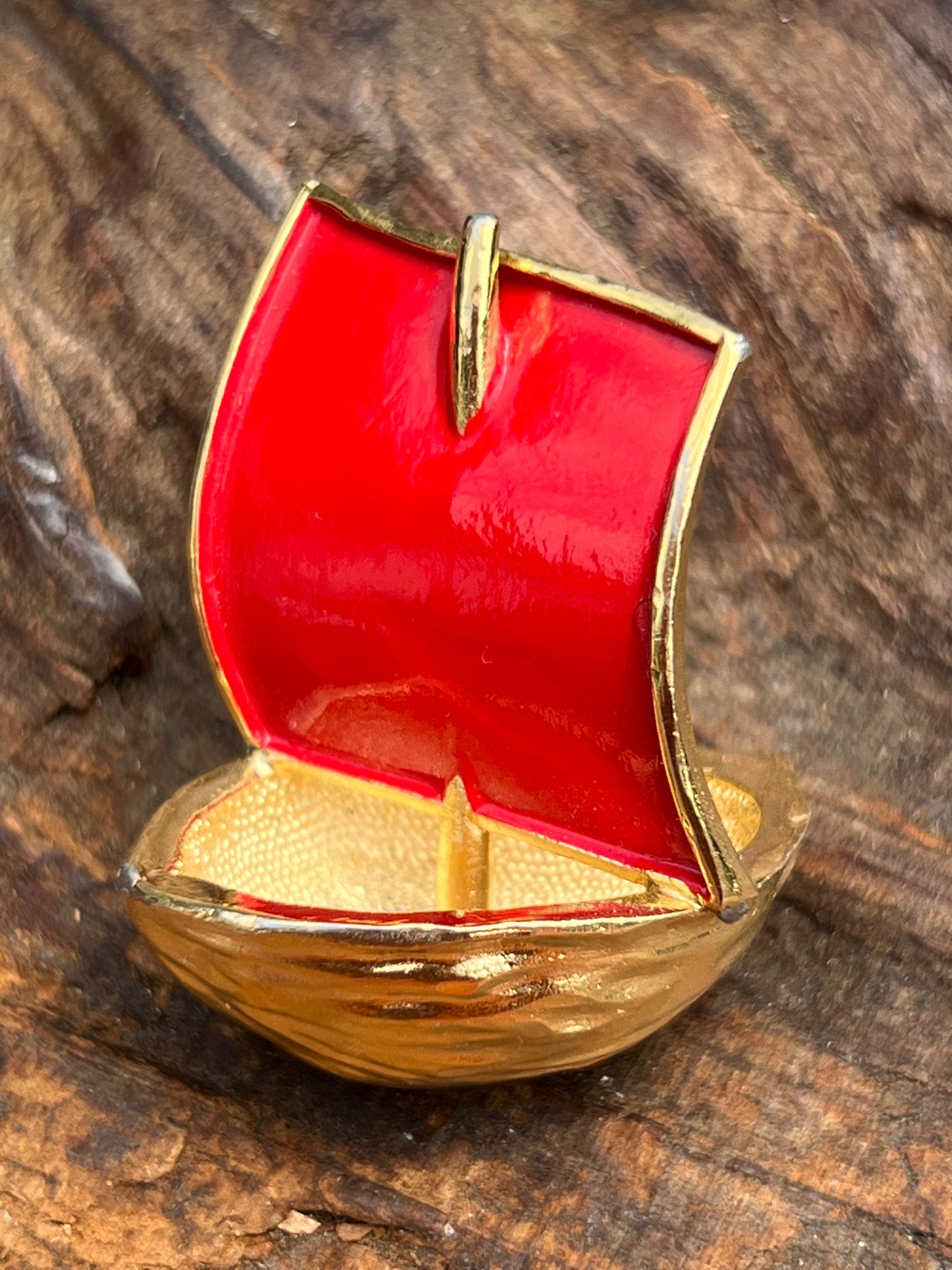 Vintage Trifari Whimsical Sailboat Pin