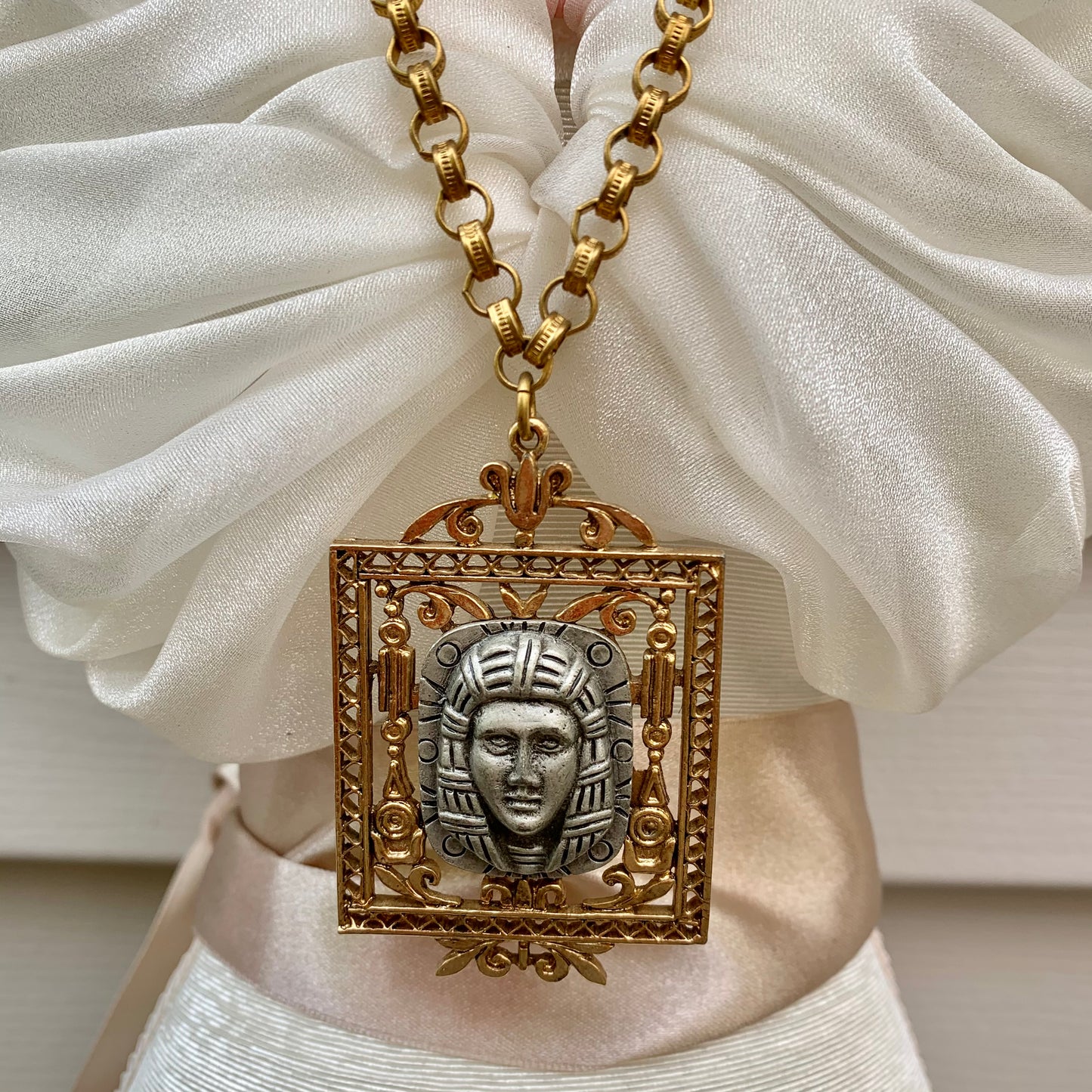 Vintage Signed Art King Tut Pendant Necklace