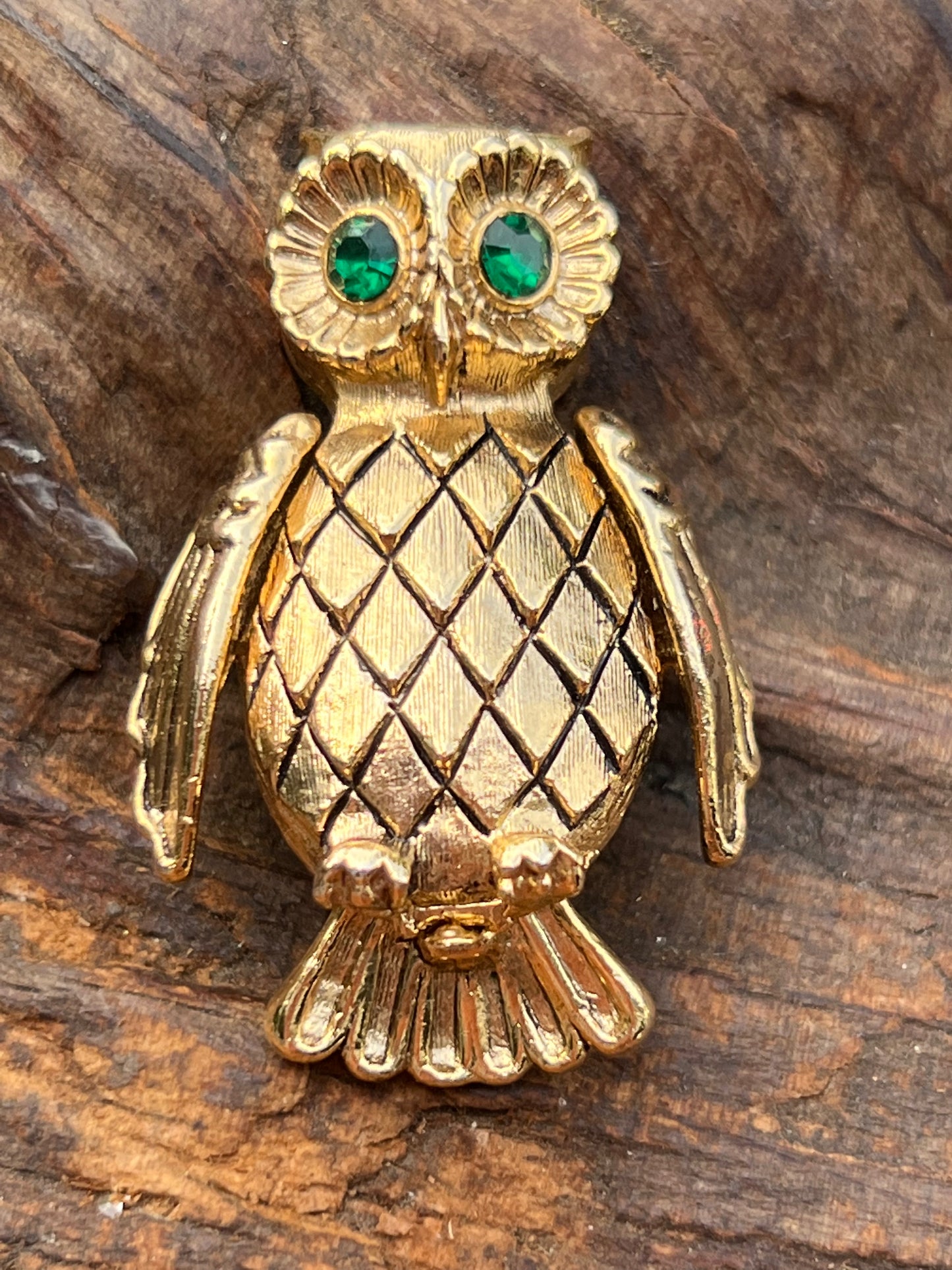Vintage Vonda USA Owl Solid Perfume Owl Pin