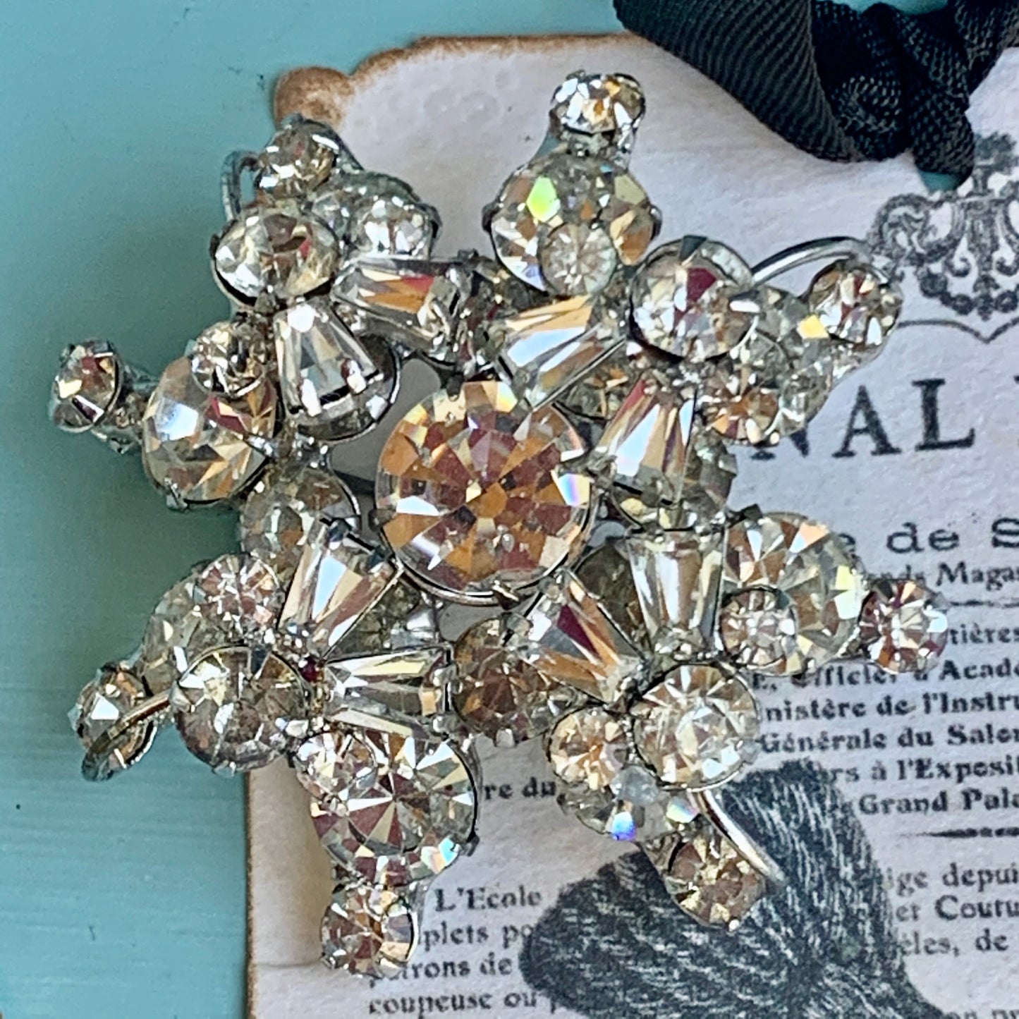 Showstopping Vintage Clear Rhinestone Overlay Pin