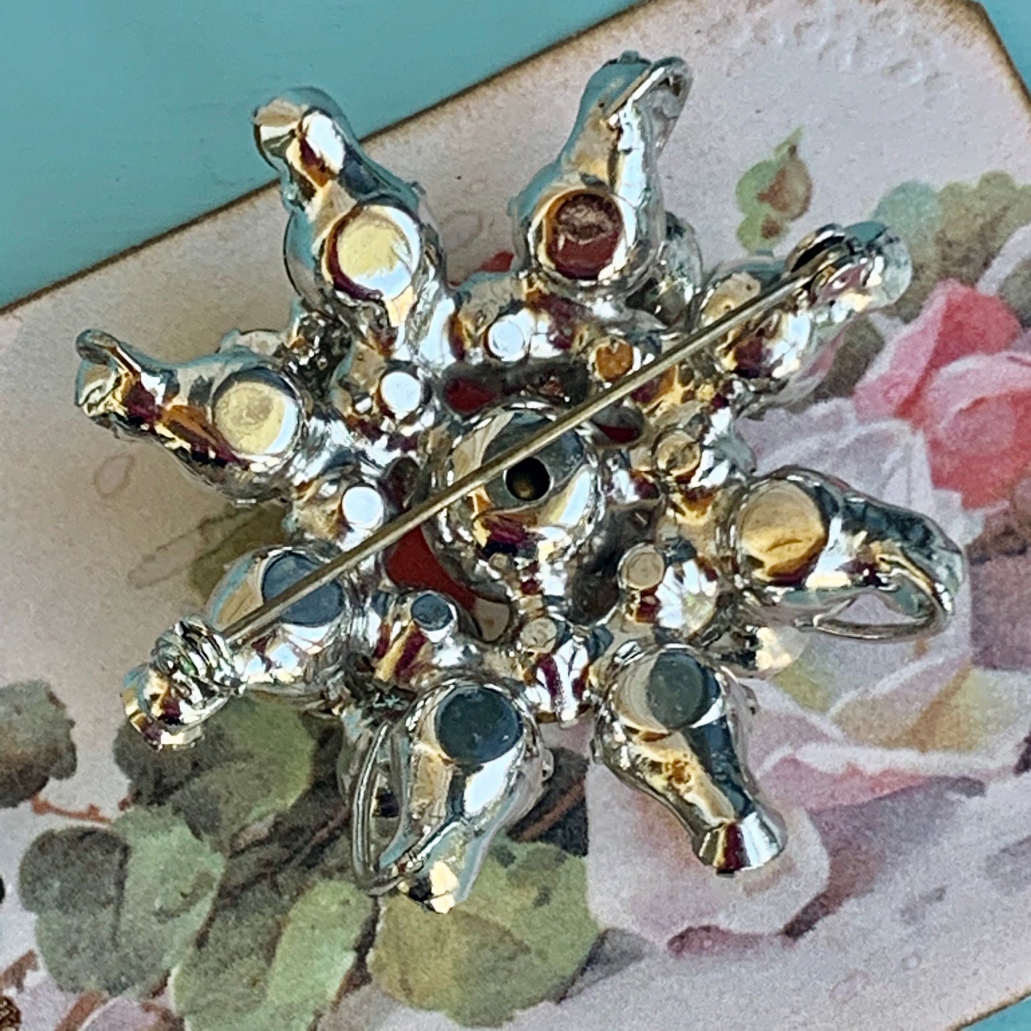 Showstopping Vintage Clear Rhinestone Overlay Pin