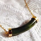 Vintage Semi Precious Jade Gemstone Necklace - Lady Slippers